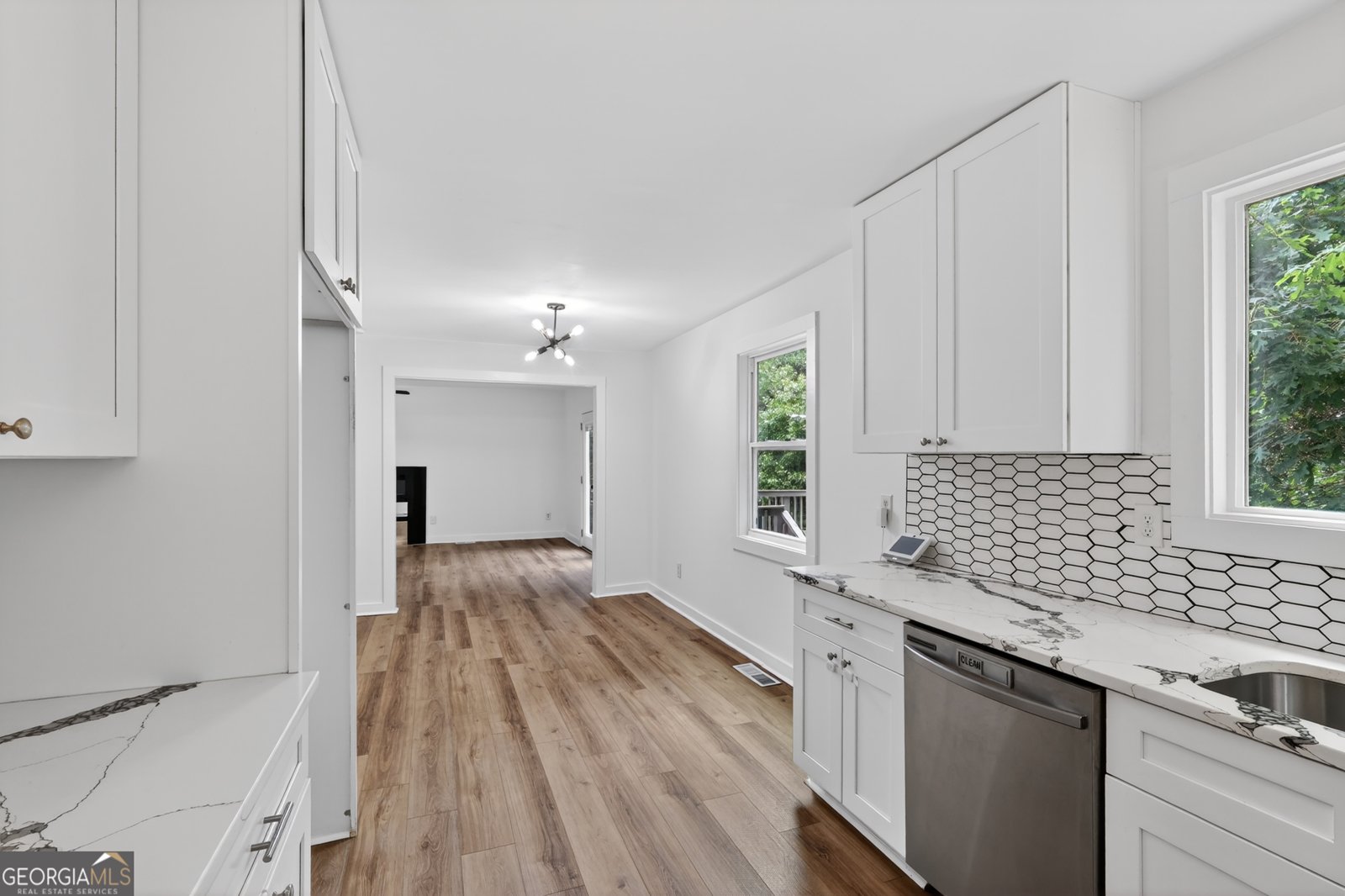 1204 Empire Circle Lawrenceville - Photo 11