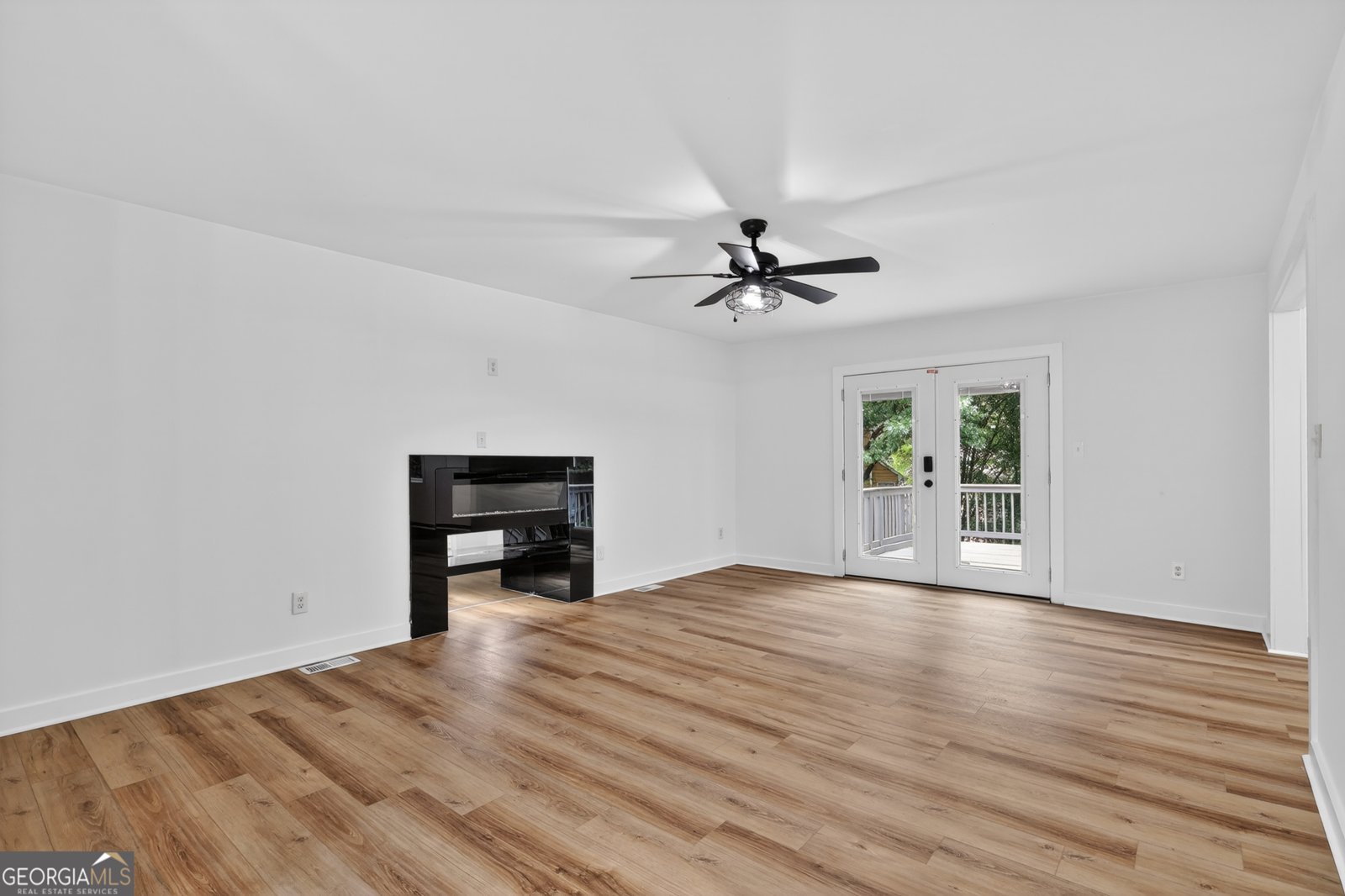 1204 Empire Circle Lawrenceville - Photo 6