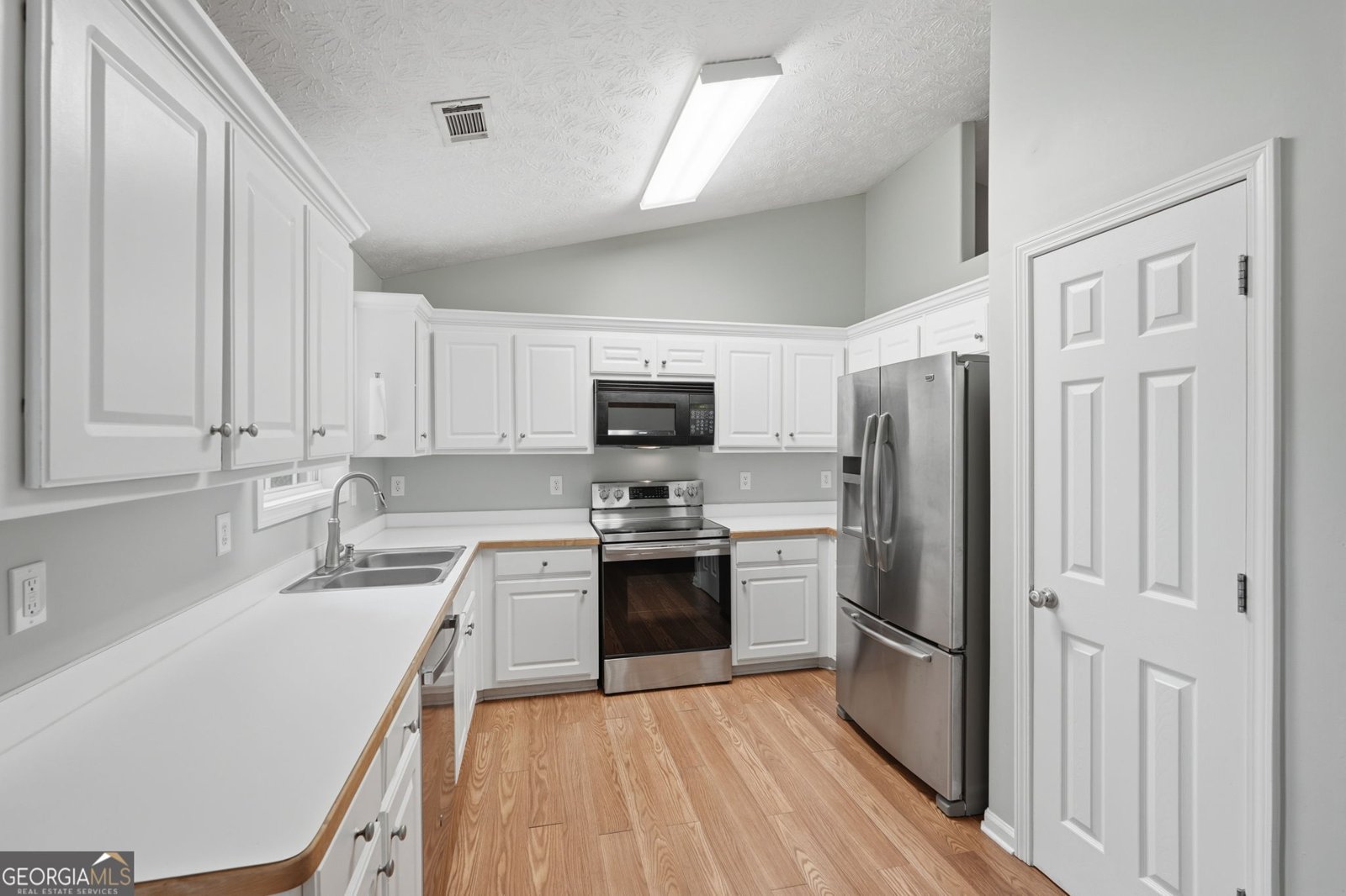 2125 Kirkland Drive Statham - Photo 21