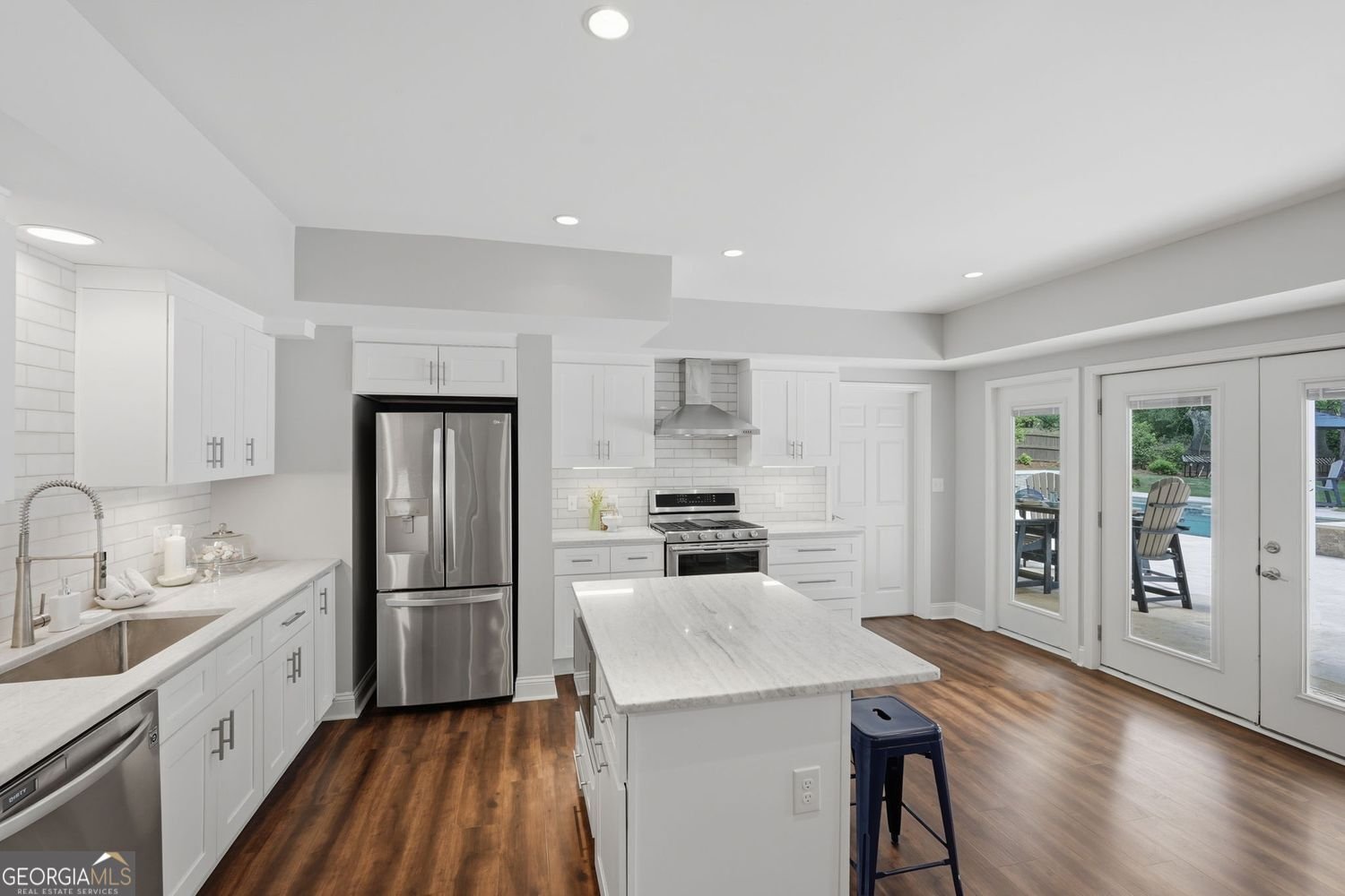 215 Bayfield Court milton - Photo 37