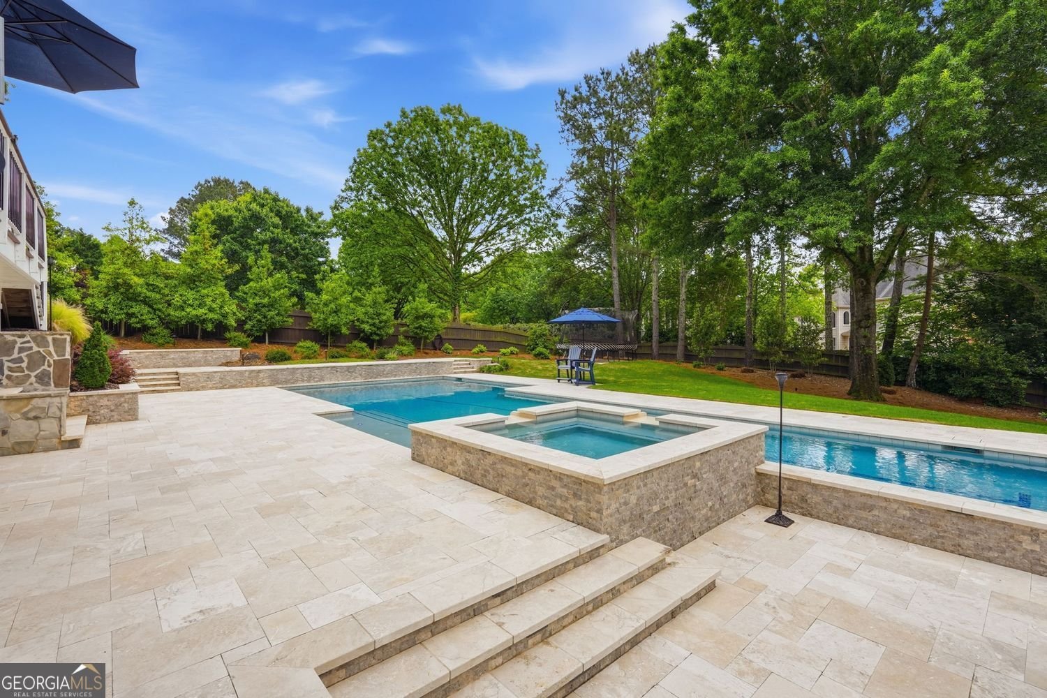 215 Bayfield Court milton - Photo 50
