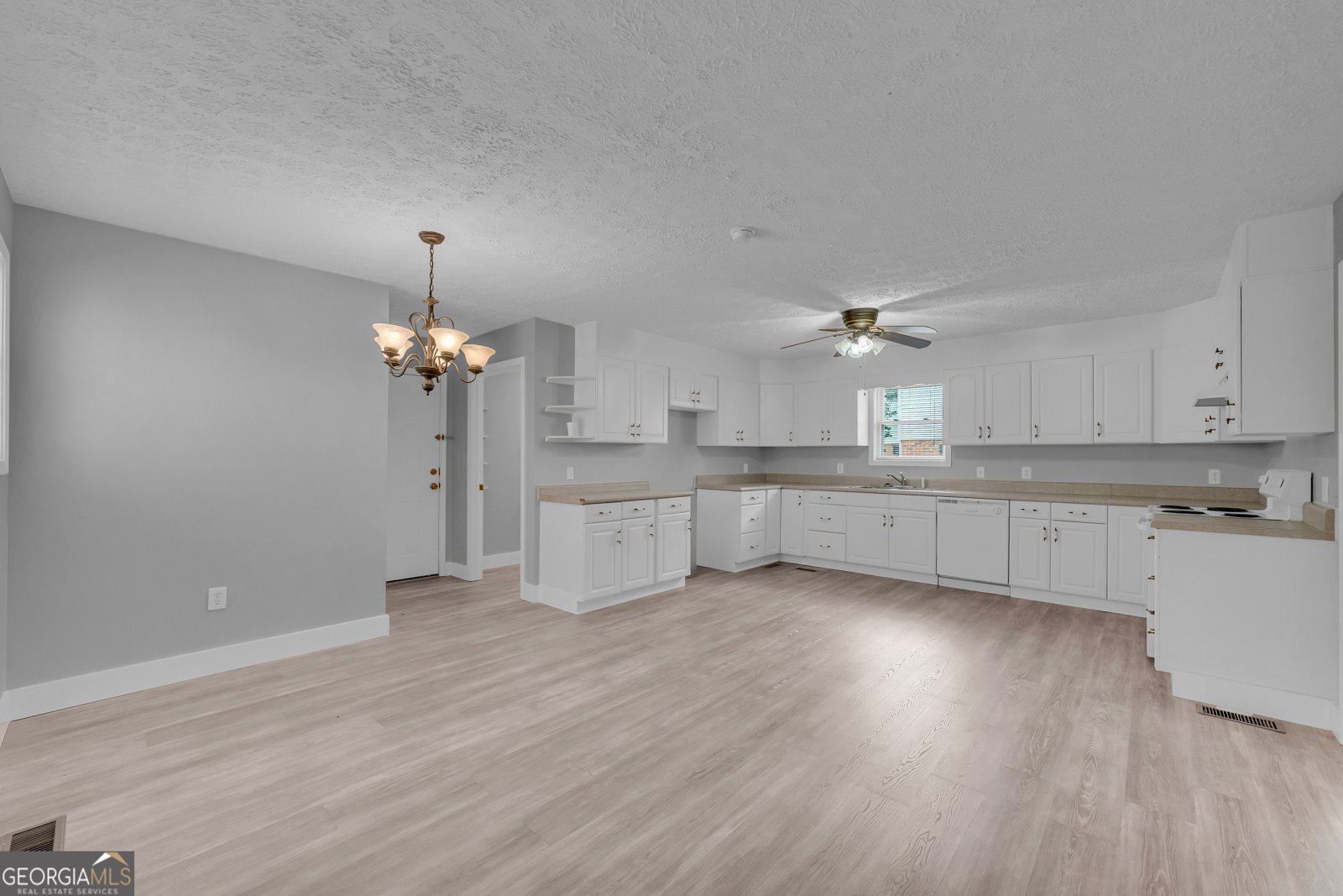 99 Parker Street Carnesville - Photo 40