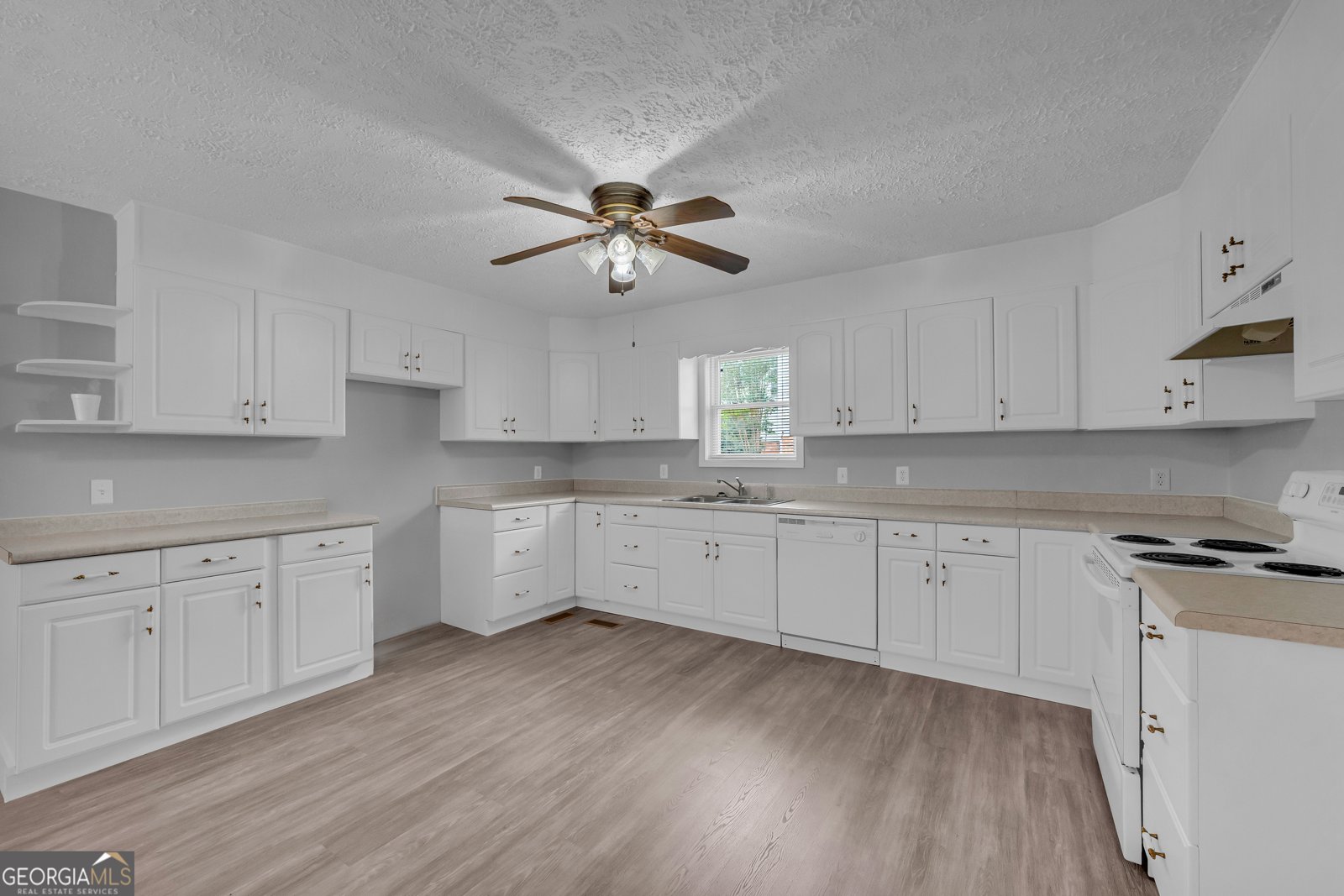 99 Parker Street Carnesville - Photo 45