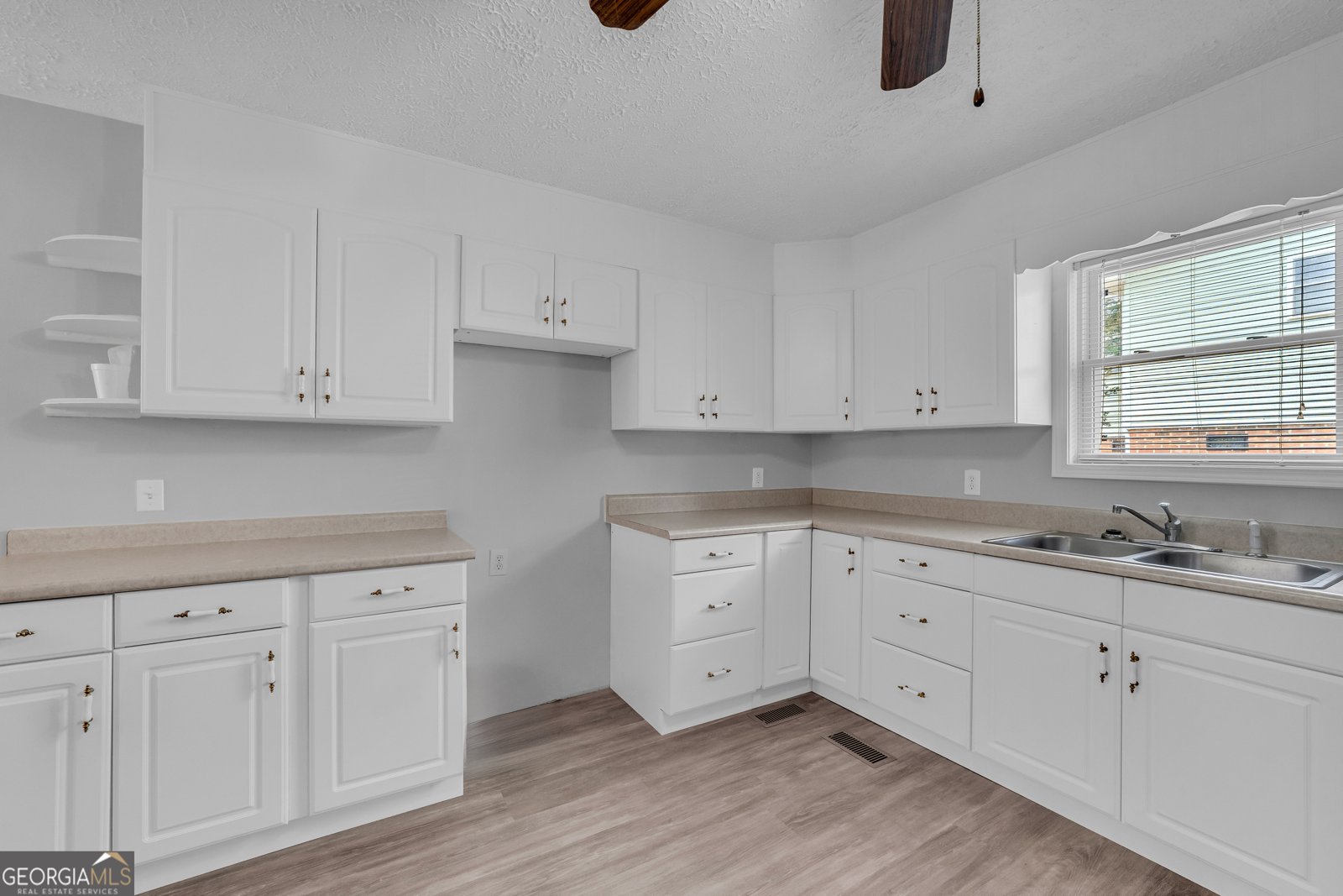 99 Parker Street Carnesville - Photo 47