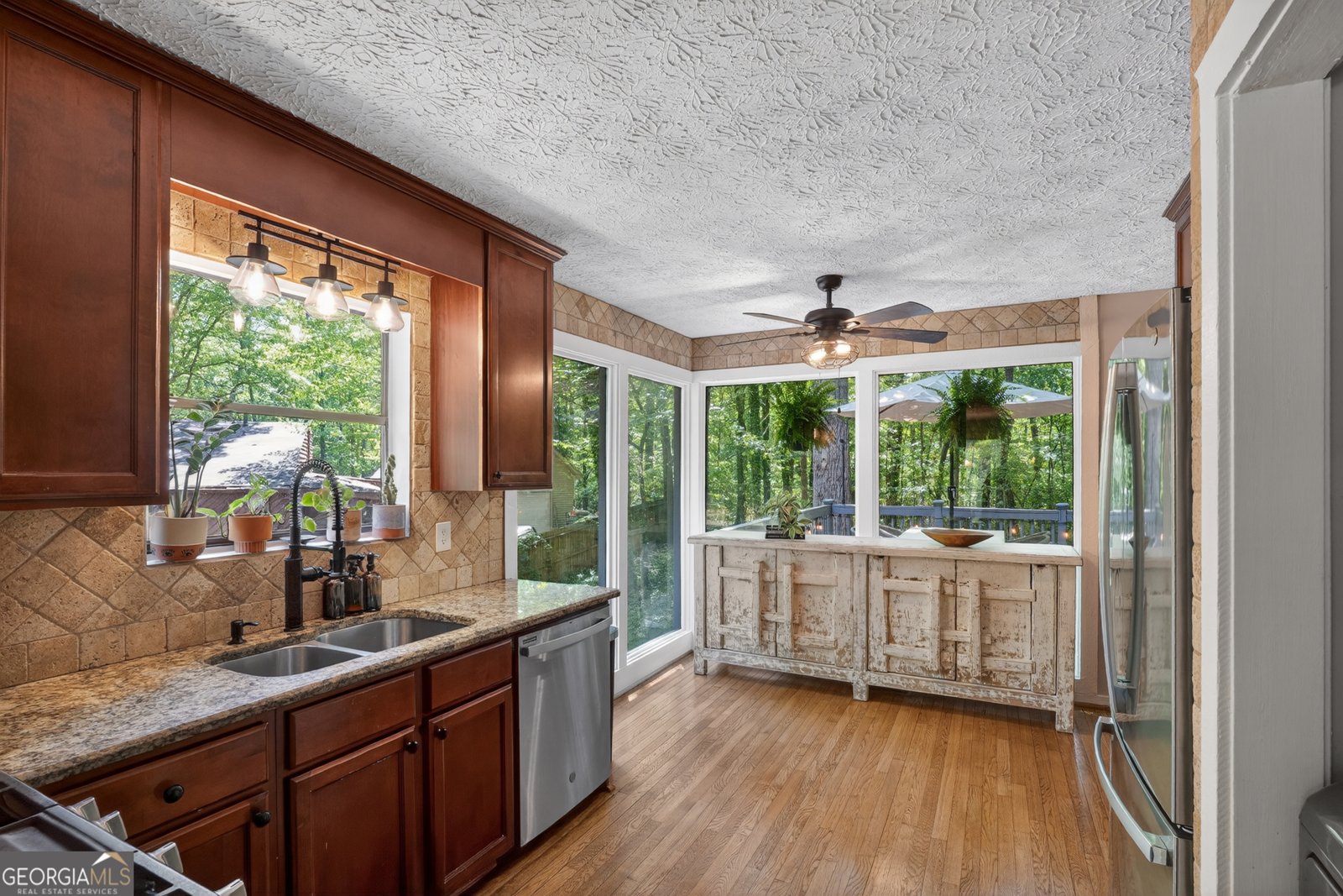 226 Watkins Glen Drive Kennesaw - Photo 6