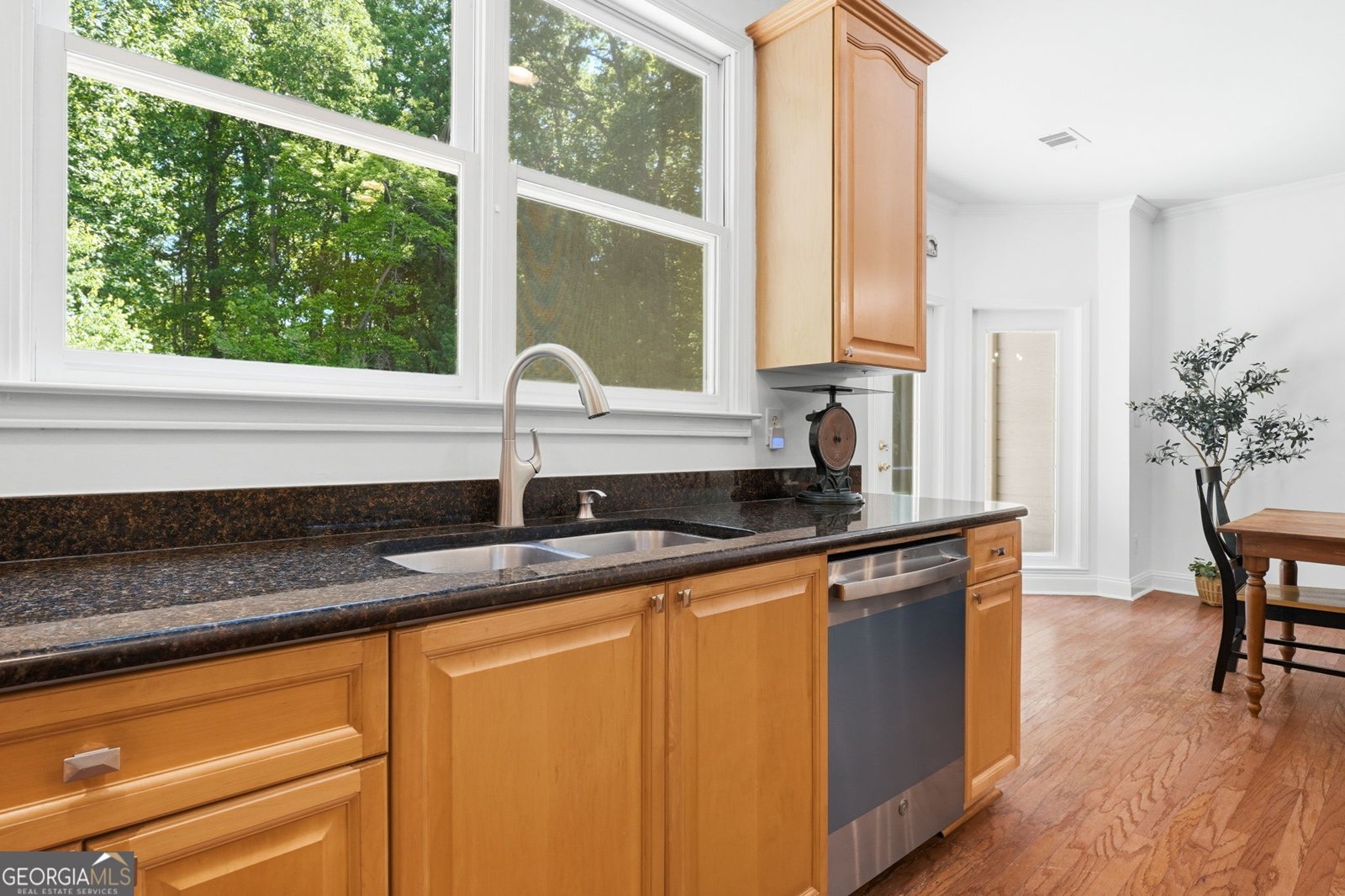 96 Highgrove Drive Suwanee - Photo 20
