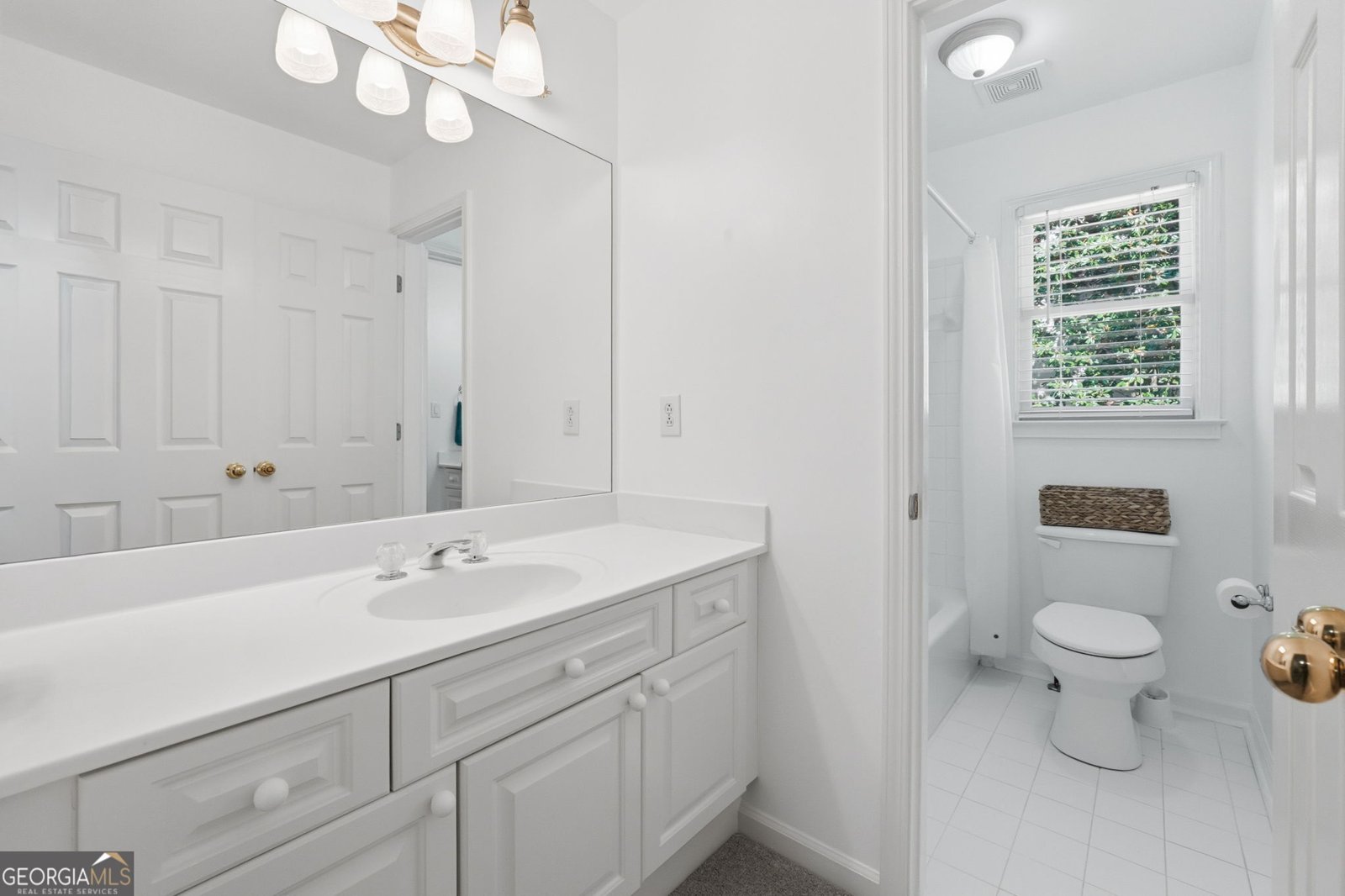 96 Highgrove Drive Suwanee - Photo 32