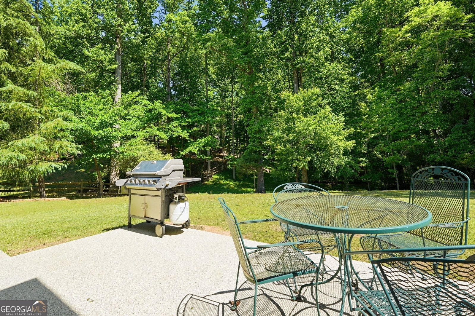 96 Highgrove Drive Suwanee - Photo 40