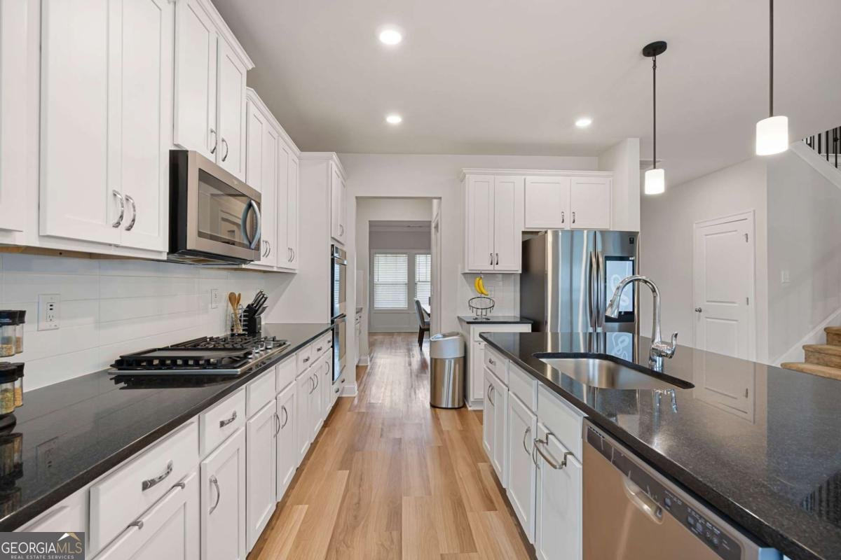 103 Grove View Road Woodstock - Photo 16
