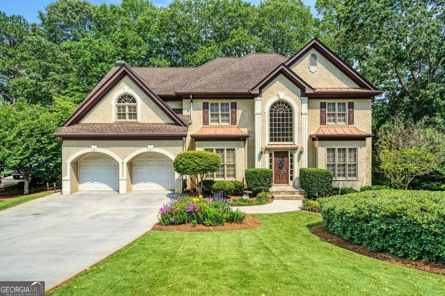5044 Chapel Lake Circle Douglasville - Photo 1