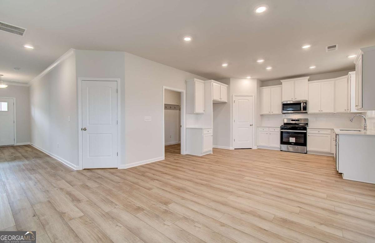 295 Arnewood Circle Mcdonough - Photo 10