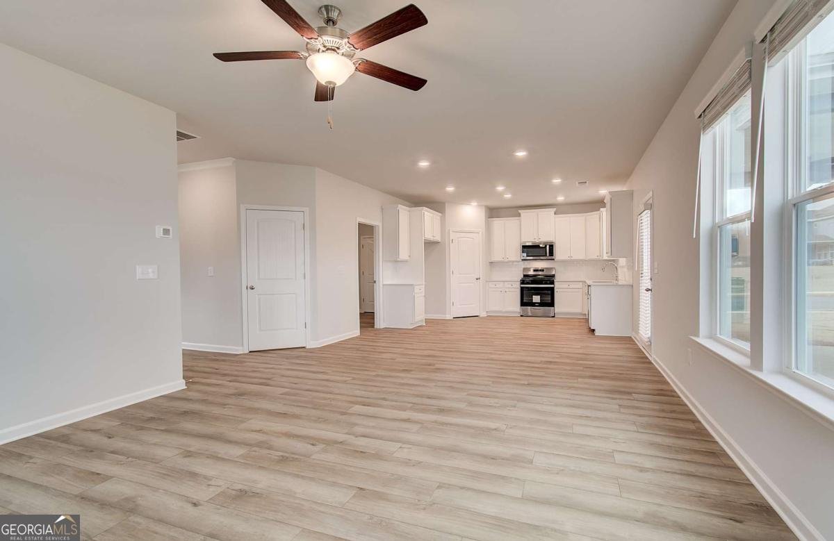 295 Arnewood Circle Mcdonough - Photo 9