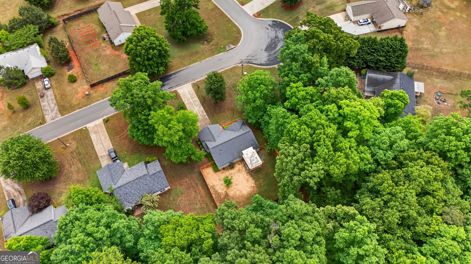 466 Raymond Drive Winder - Photo 22