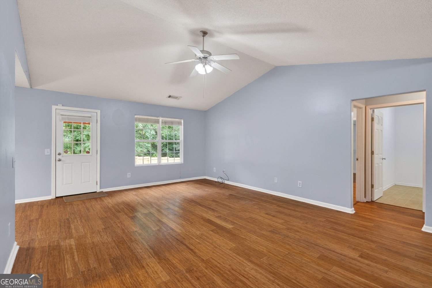 466 Raymond Drive Winder - Photo 9
