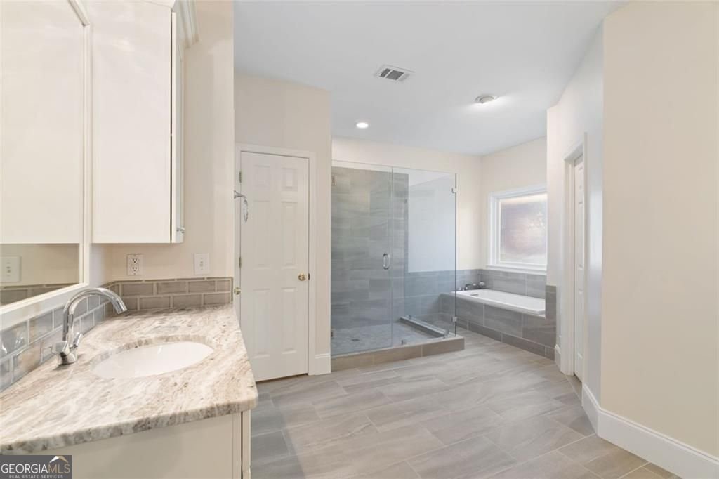 5230 Wickershire Drive Peachtree Corners - Photo 9
