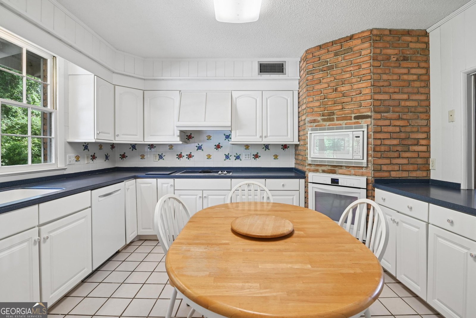 180 Saint Clair Drive St. Simons - Photo 8