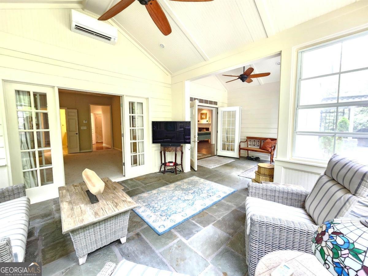 1081 Lakefront Court Greensboro - Photo 14