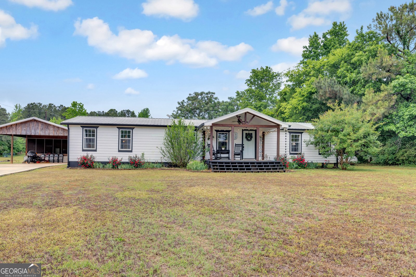 1333 Johnny Fears Road Shady Dale - Photo 1