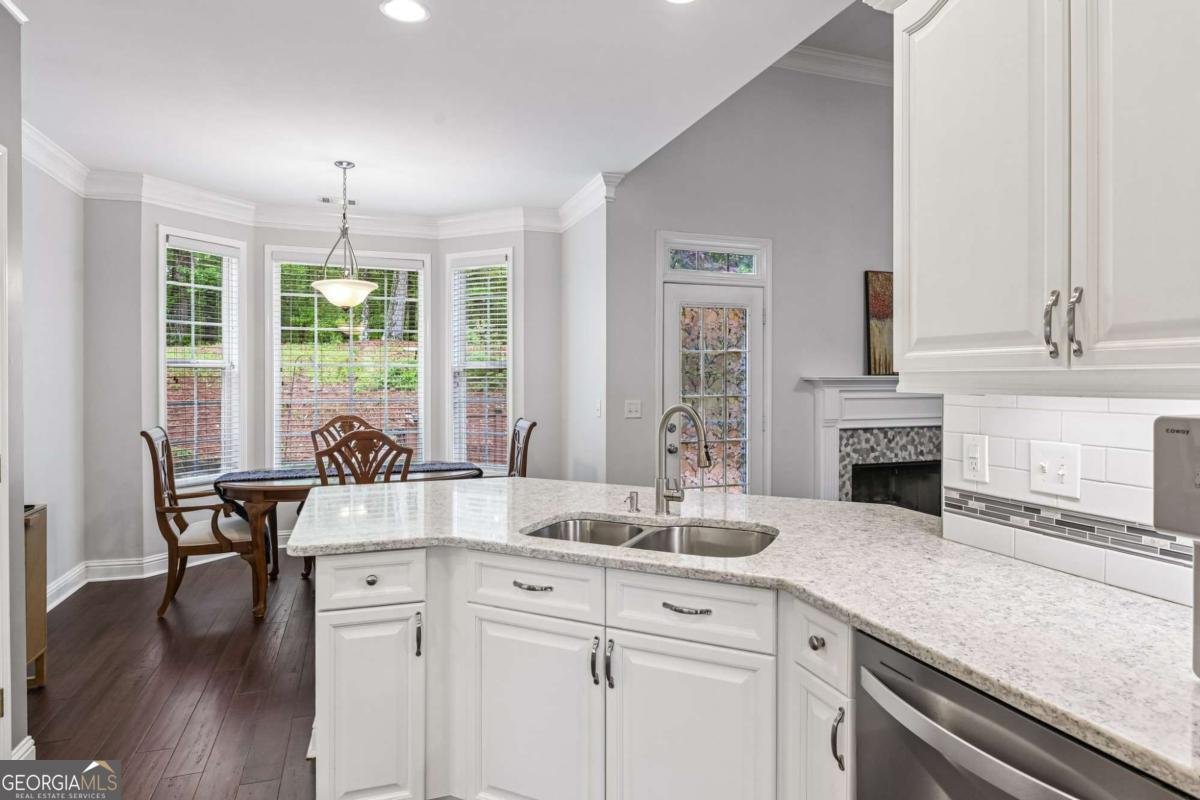 2229 Saint Kennedy Lane Buford - Photo 15