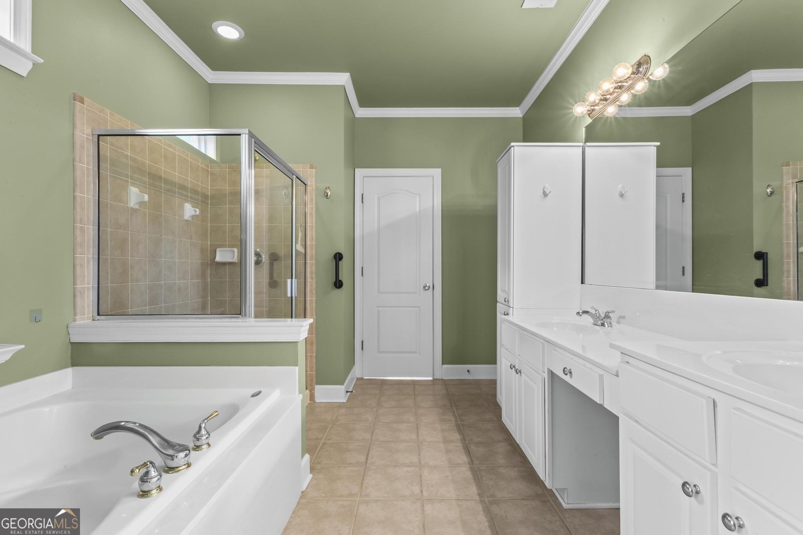 214 Woodview Lane Woodstock - Photo 18