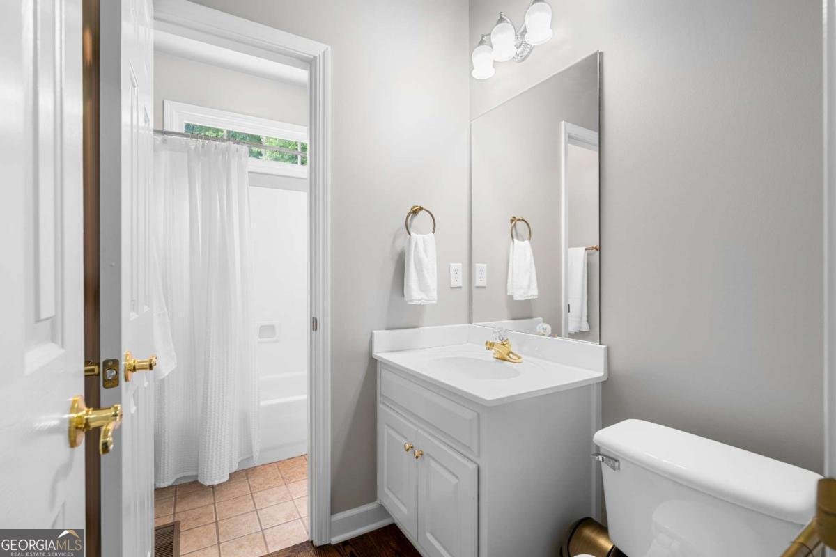 4195 Breckenridge Court Alpharetta - Photo 11