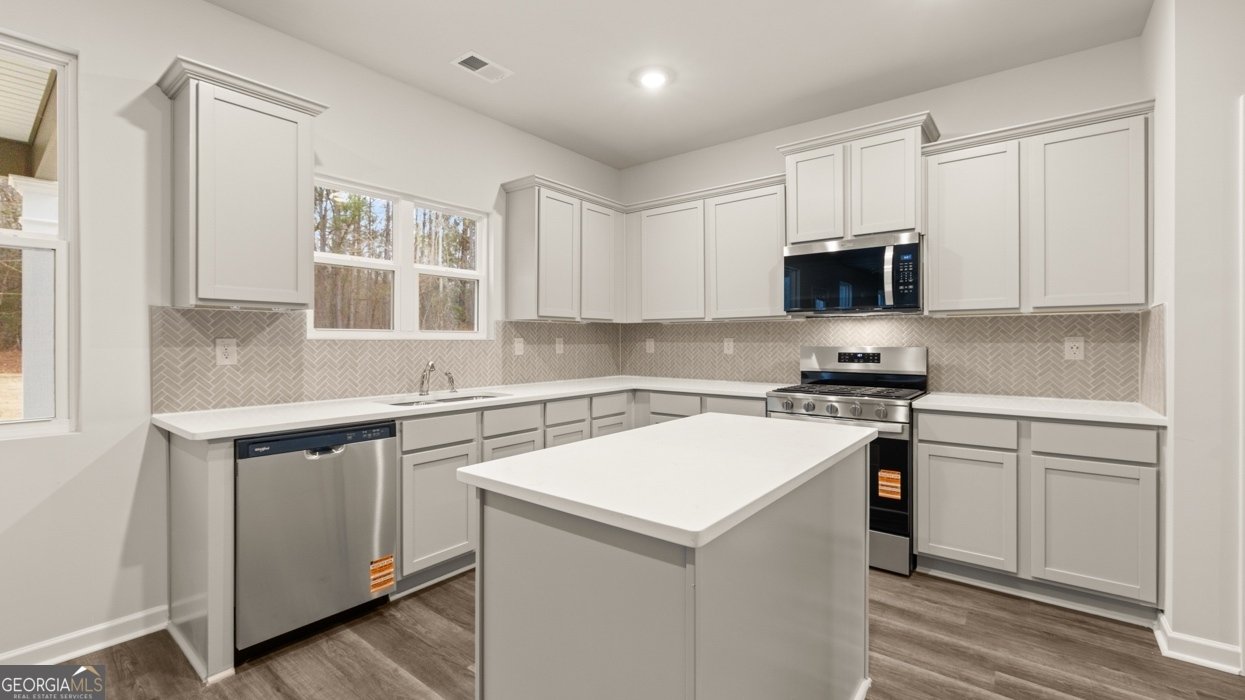 497 Abbott Road Statham - Photo 9
