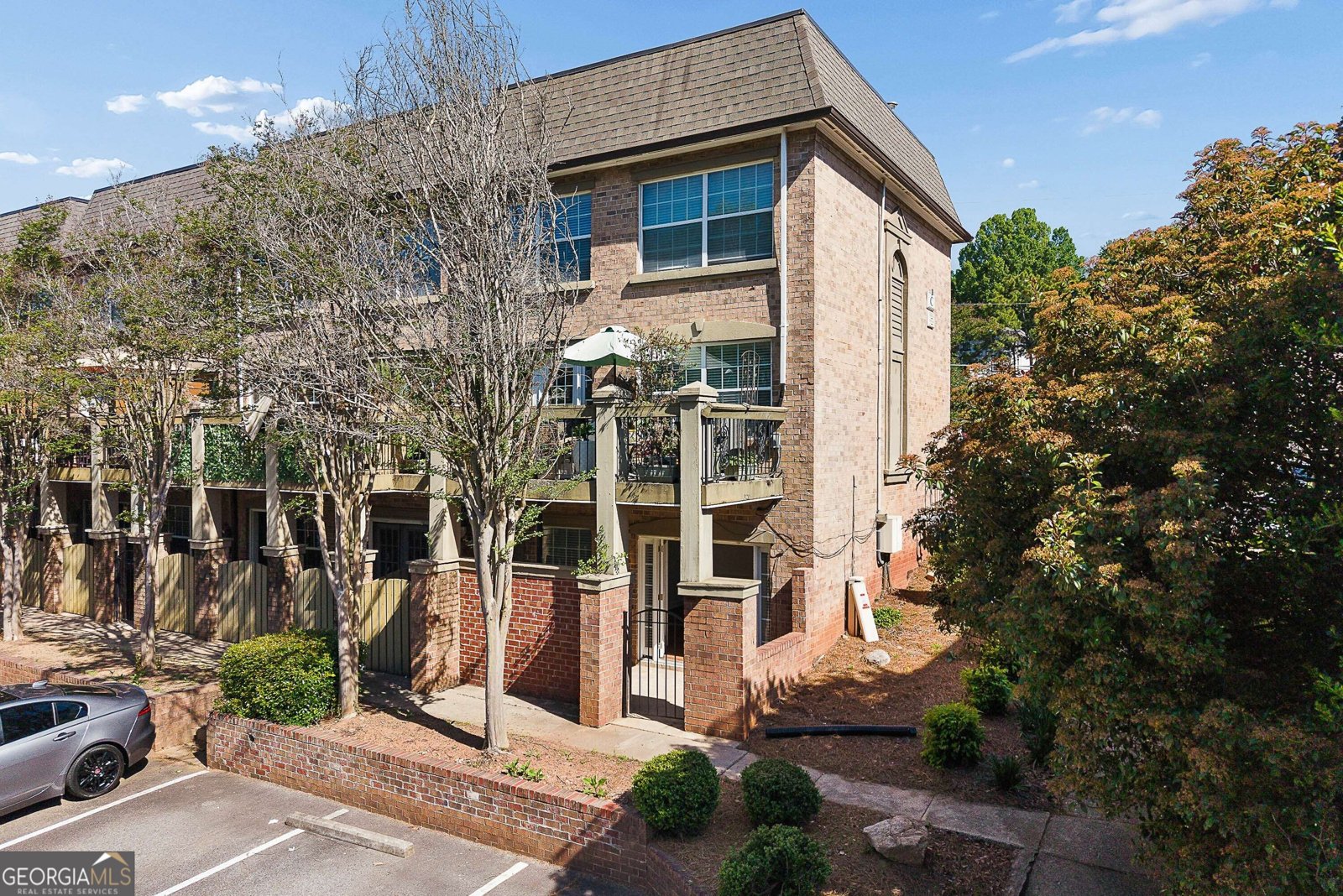 6980 Roswell Road Atlanta - Photo 1