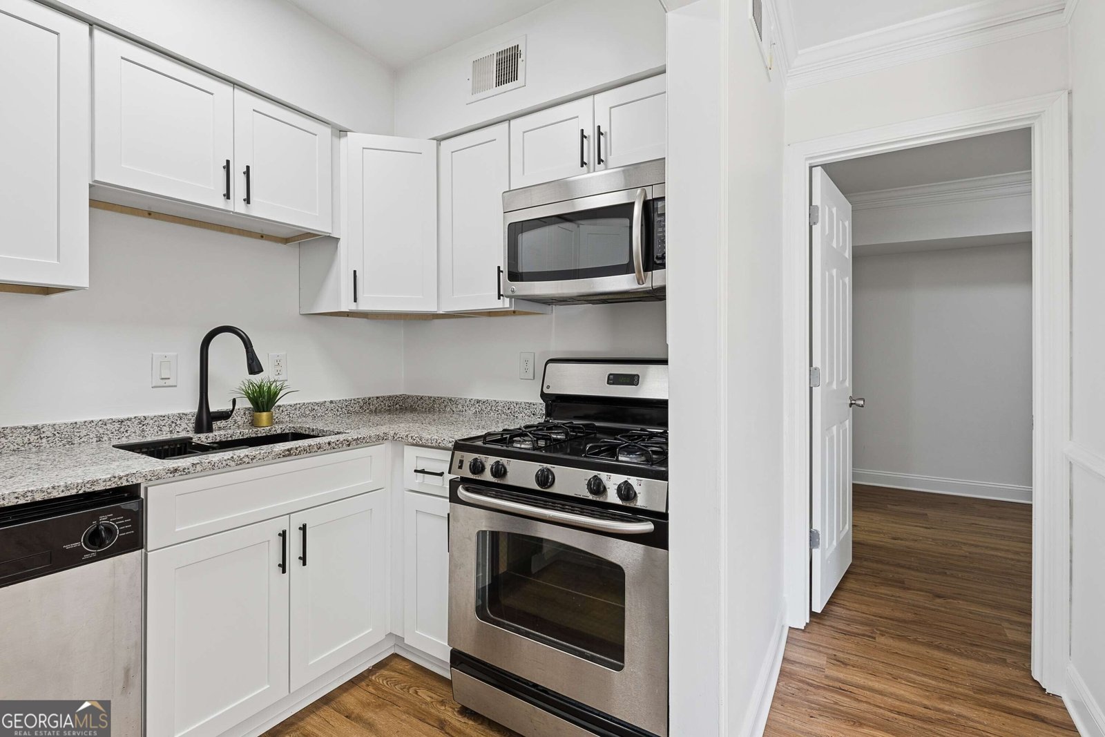 6980 Roswell Road Atlanta - Photo 19