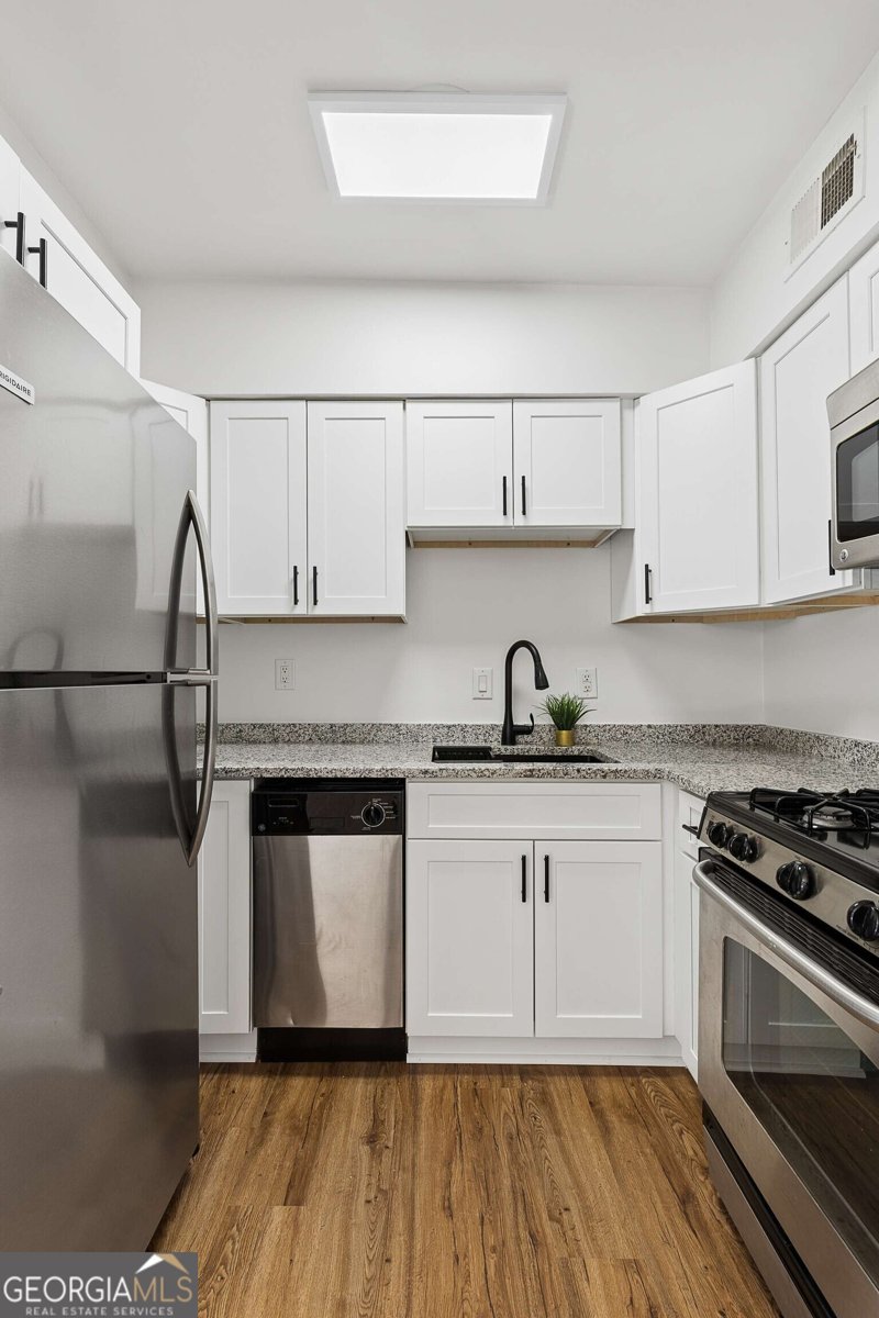 6980 Roswell Road Atlanta - Photo 37