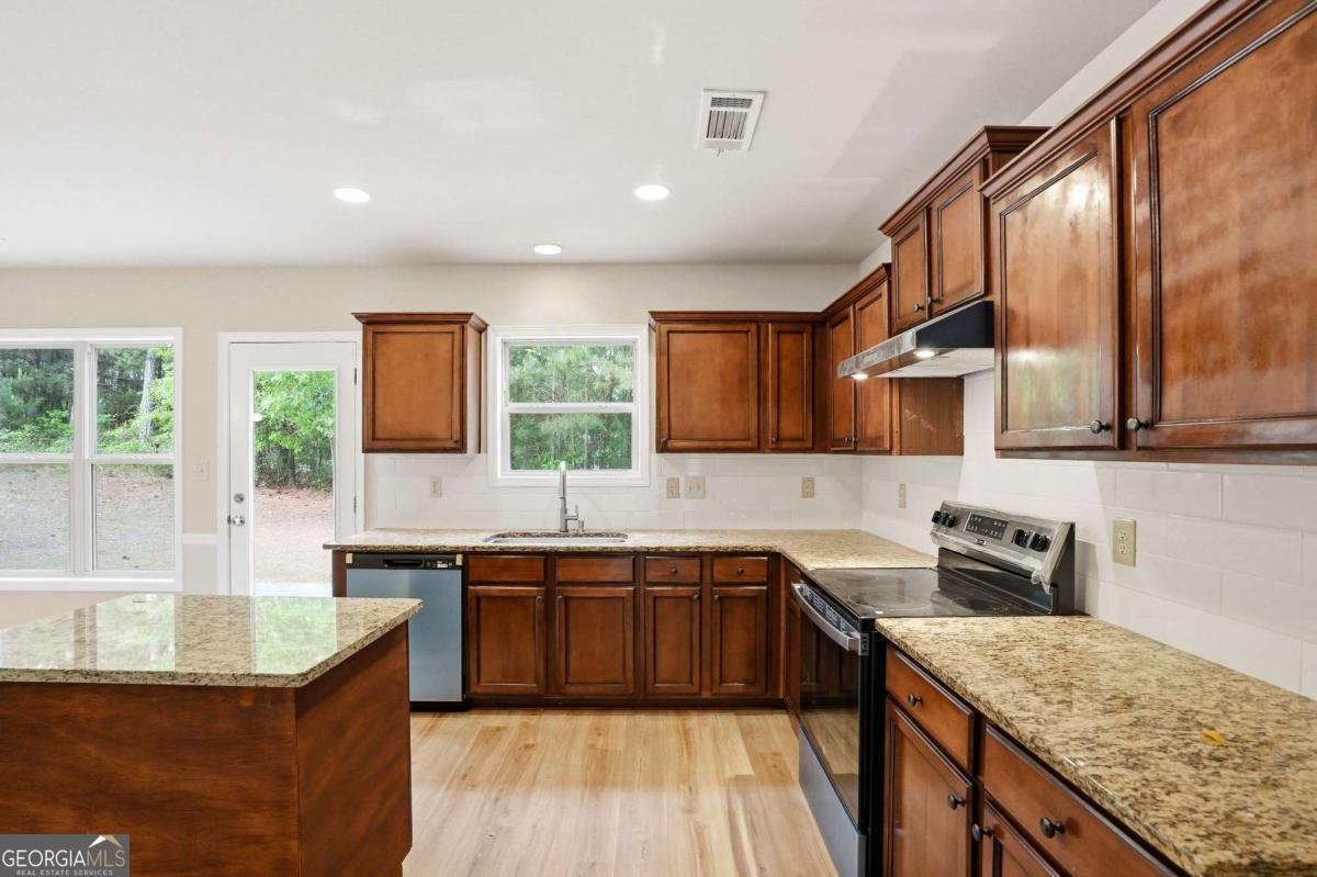 4128 Brynhill Lane Buford - Photo 16