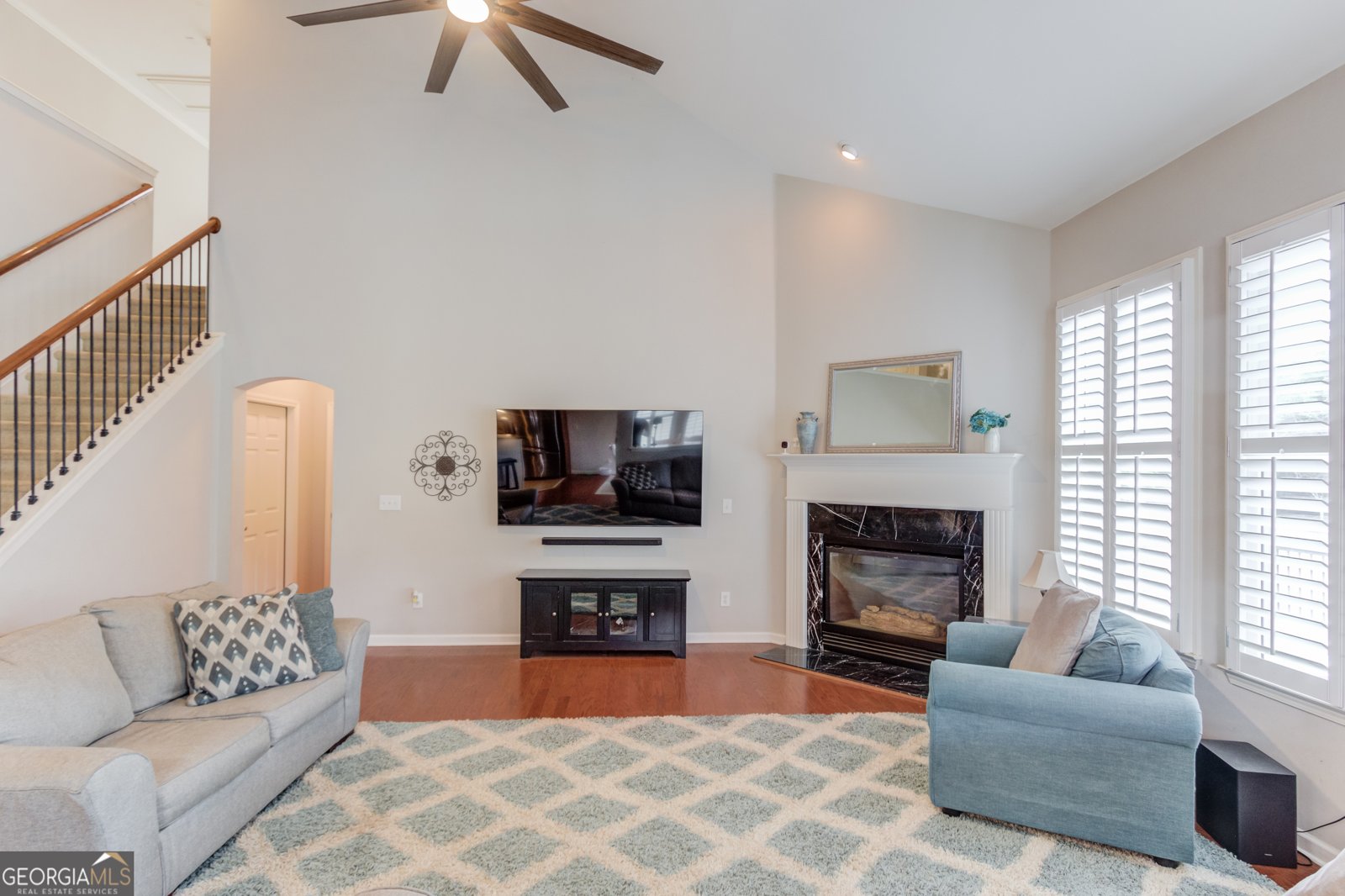 7568 Brookstone Circle Flowery Branch - Photo 10