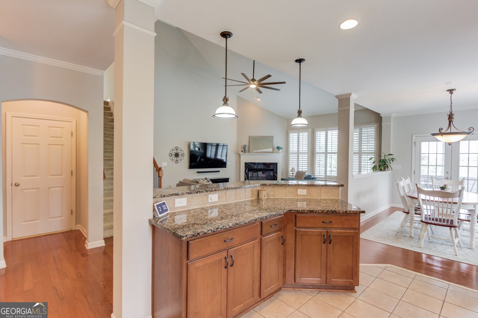 7568 Brookstone Circle Flowery Branch - Photo 18