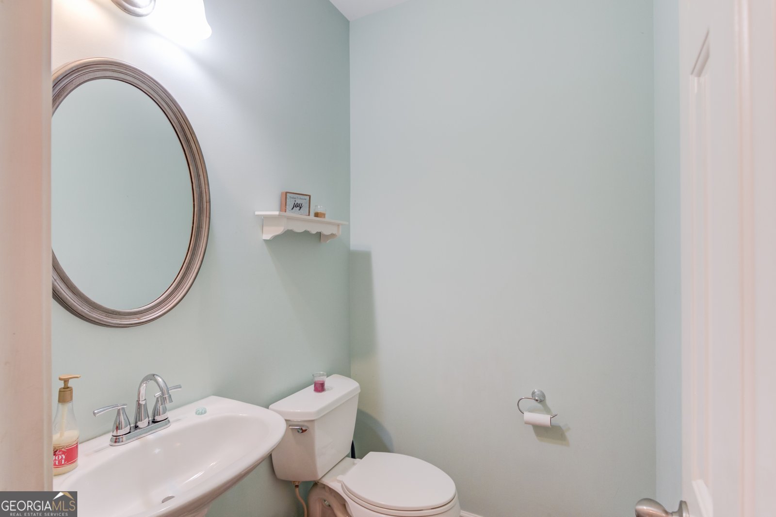 7568 Brookstone Circle Flowery Branch - Photo 20