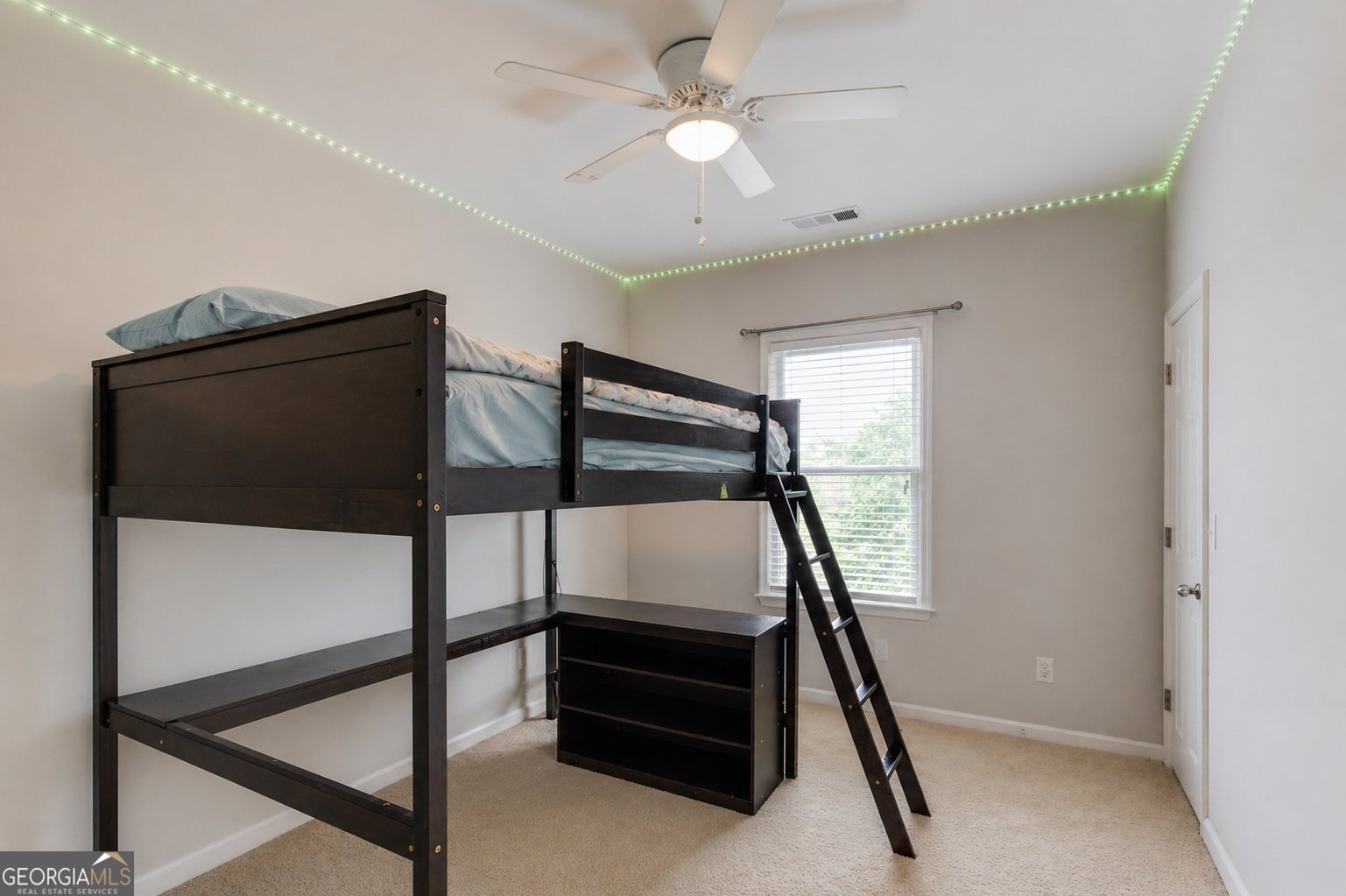 7568 Brookstone Circle Flowery Branch - Photo 36