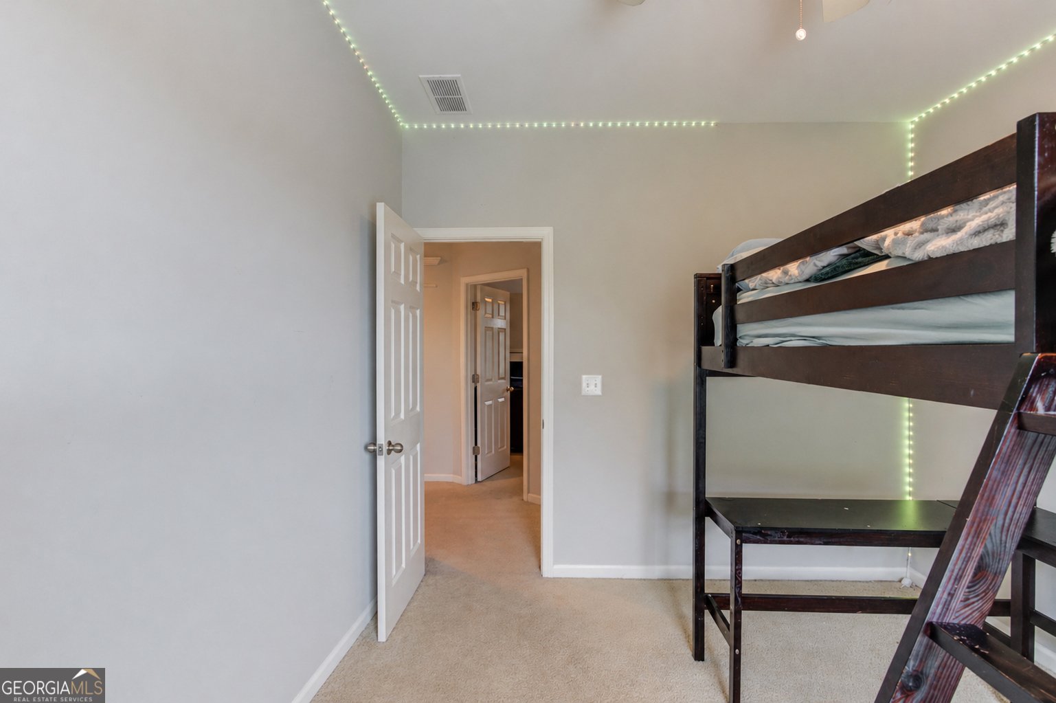 7568 Brookstone Circle Flowery Branch - Photo 37