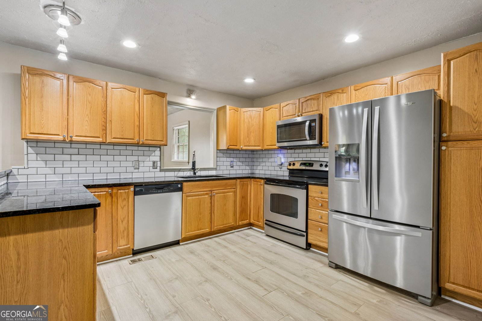 5361 Hog Mountain Road Flowery Branch - Photo 11