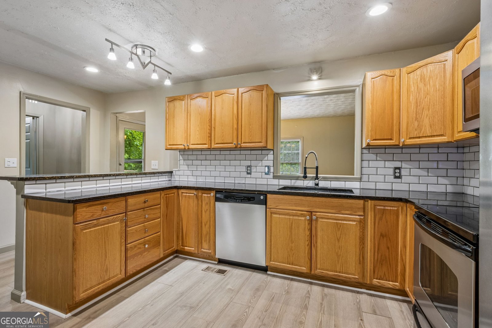 5361 Hog Mountain Road Flowery Branch - Photo 12