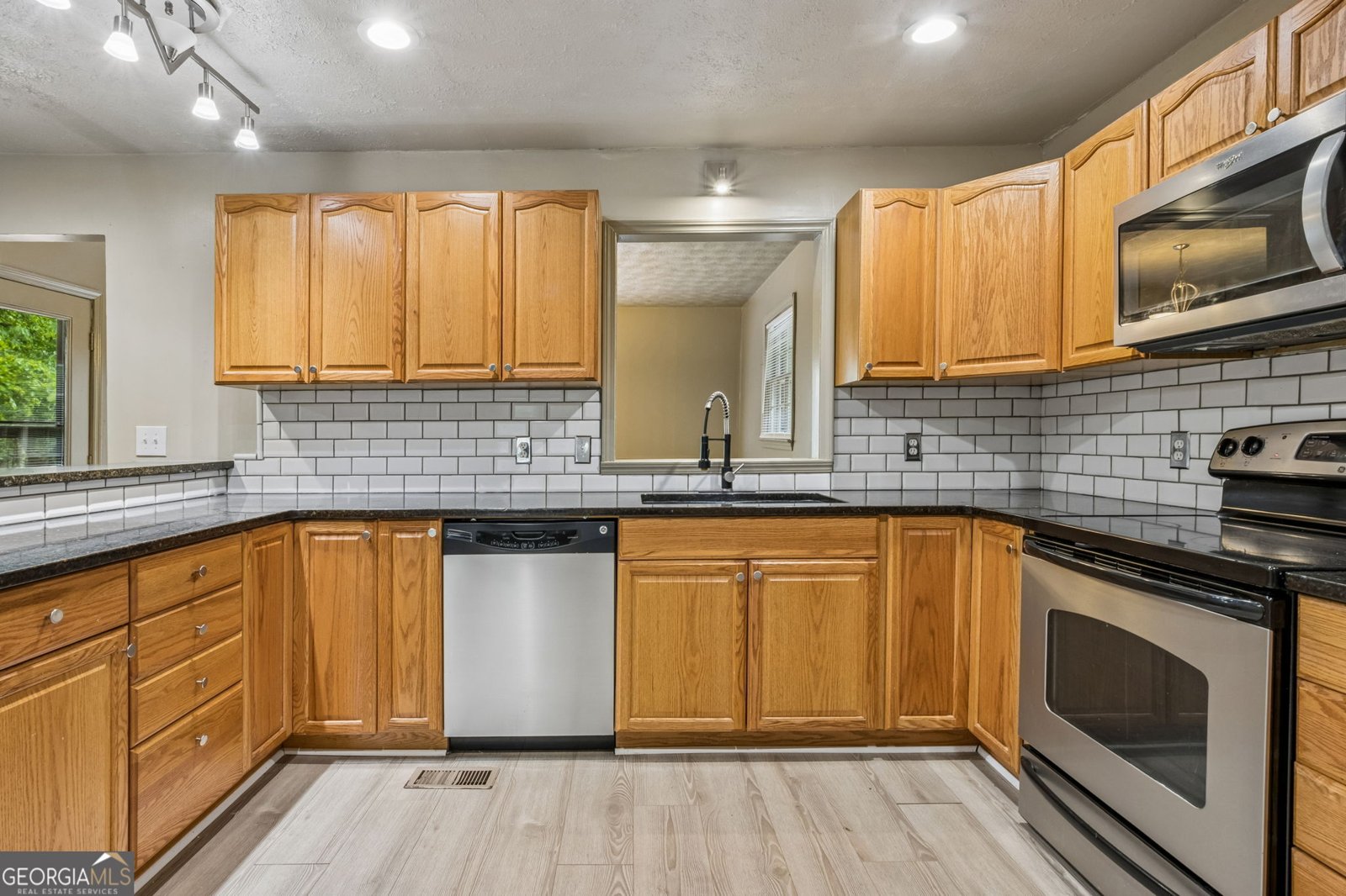 5361 Hog Mountain Road Flowery Branch - Photo 15