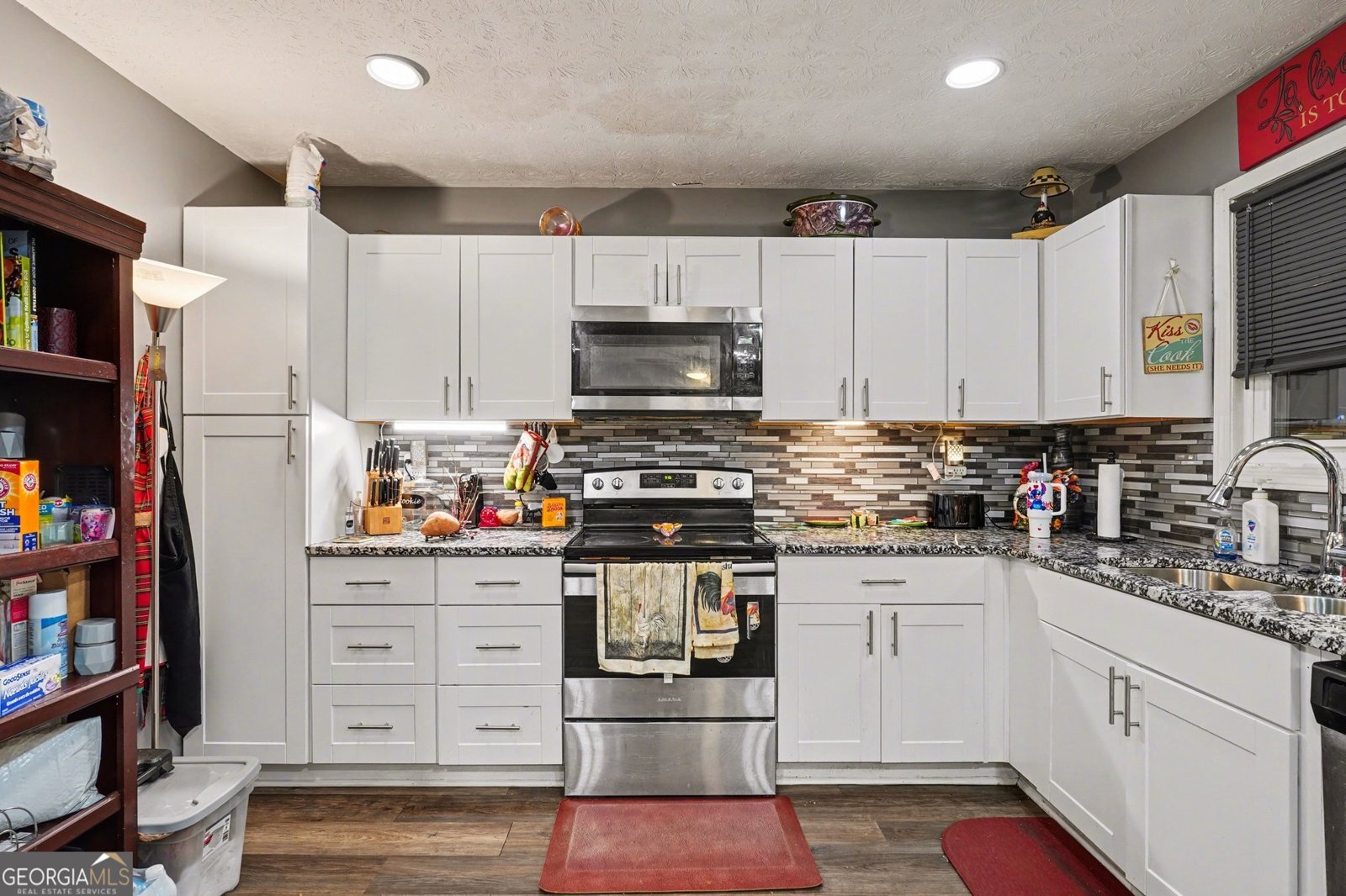 6260 Crestview Lane Forest Park - Photo 8