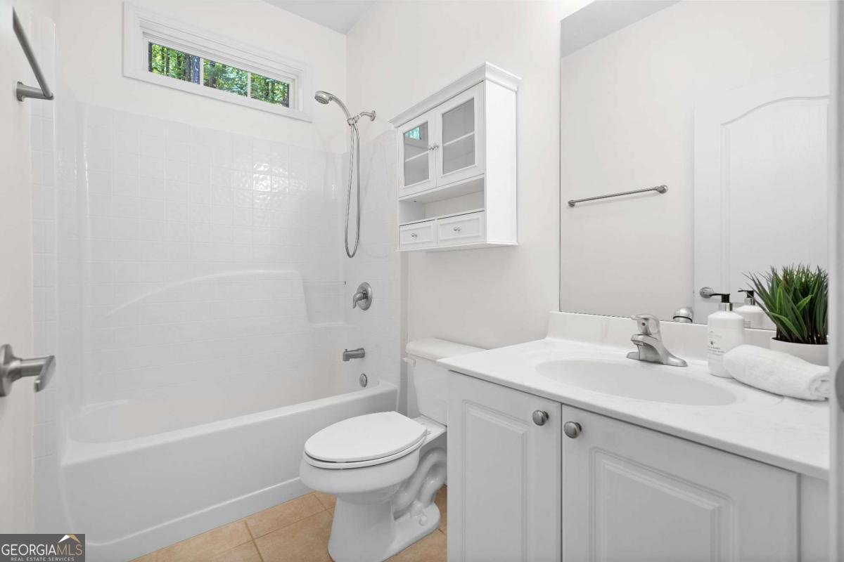 276 Glens Loop Woodstock - Photo 25