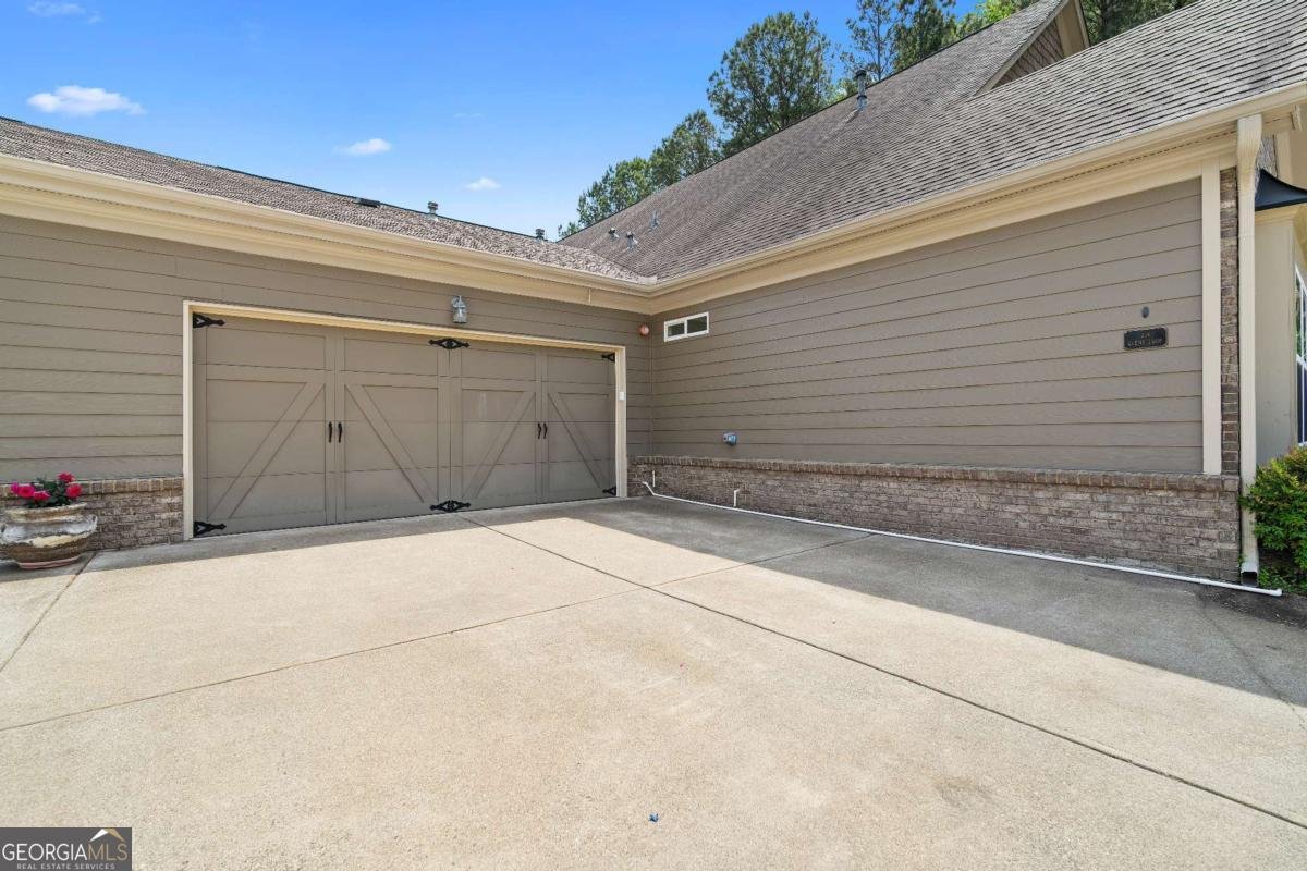 276 Glens Loop Woodstock - Photo 37