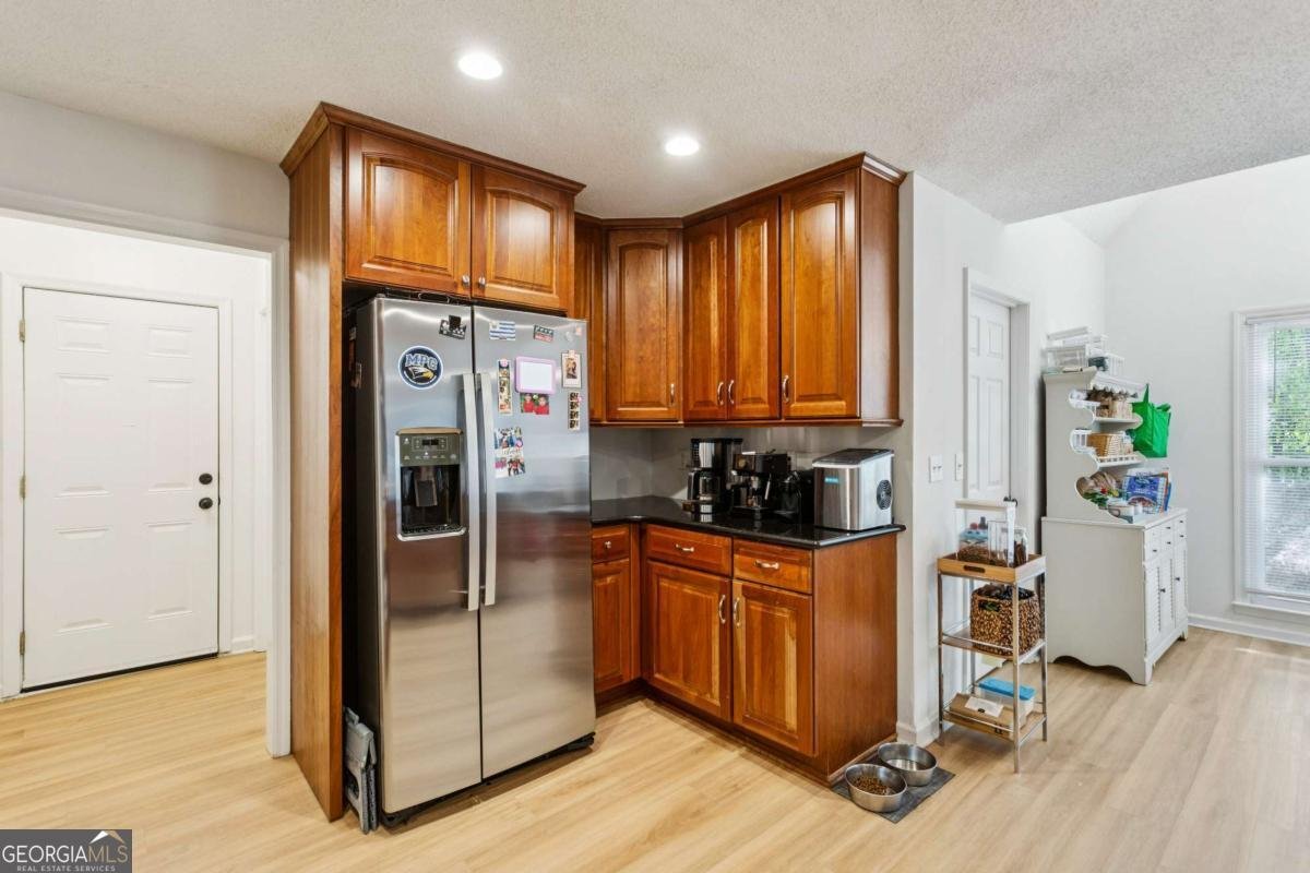 1441 Livingston Drive Marietta - Photo 10