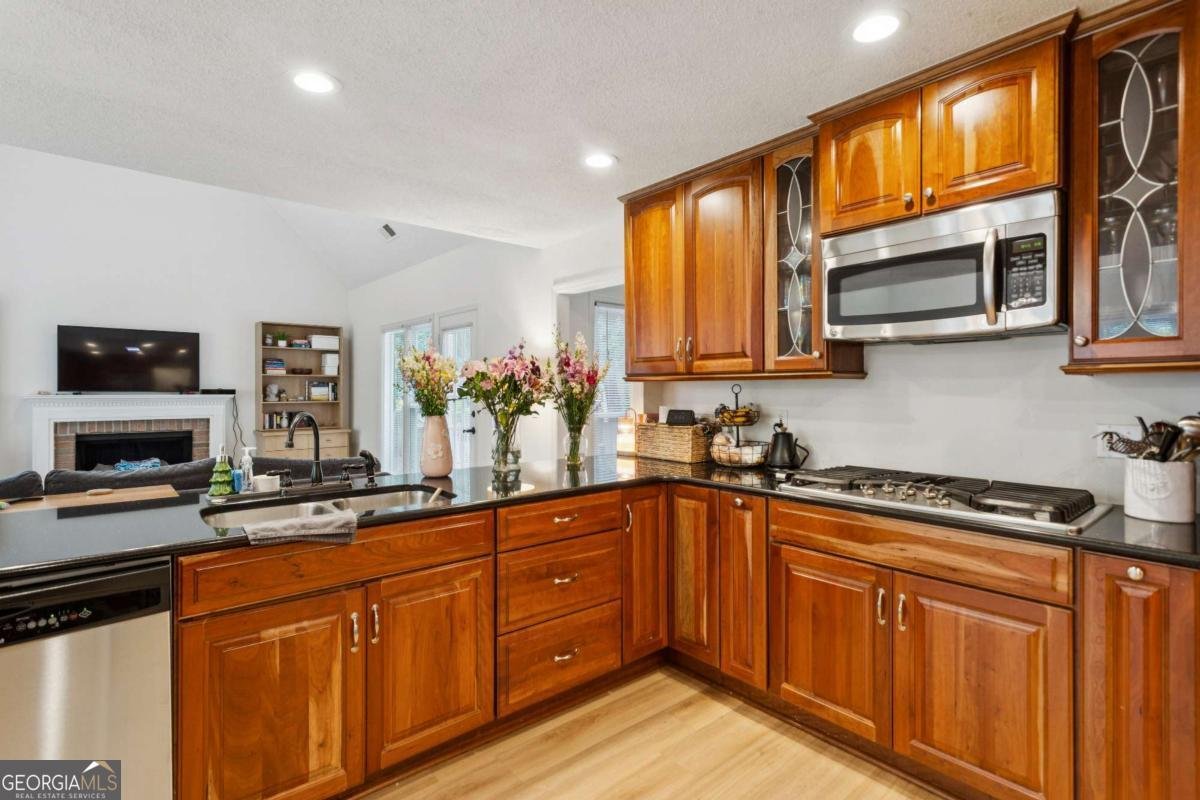 1441 Livingston Drive Marietta - Photo 9