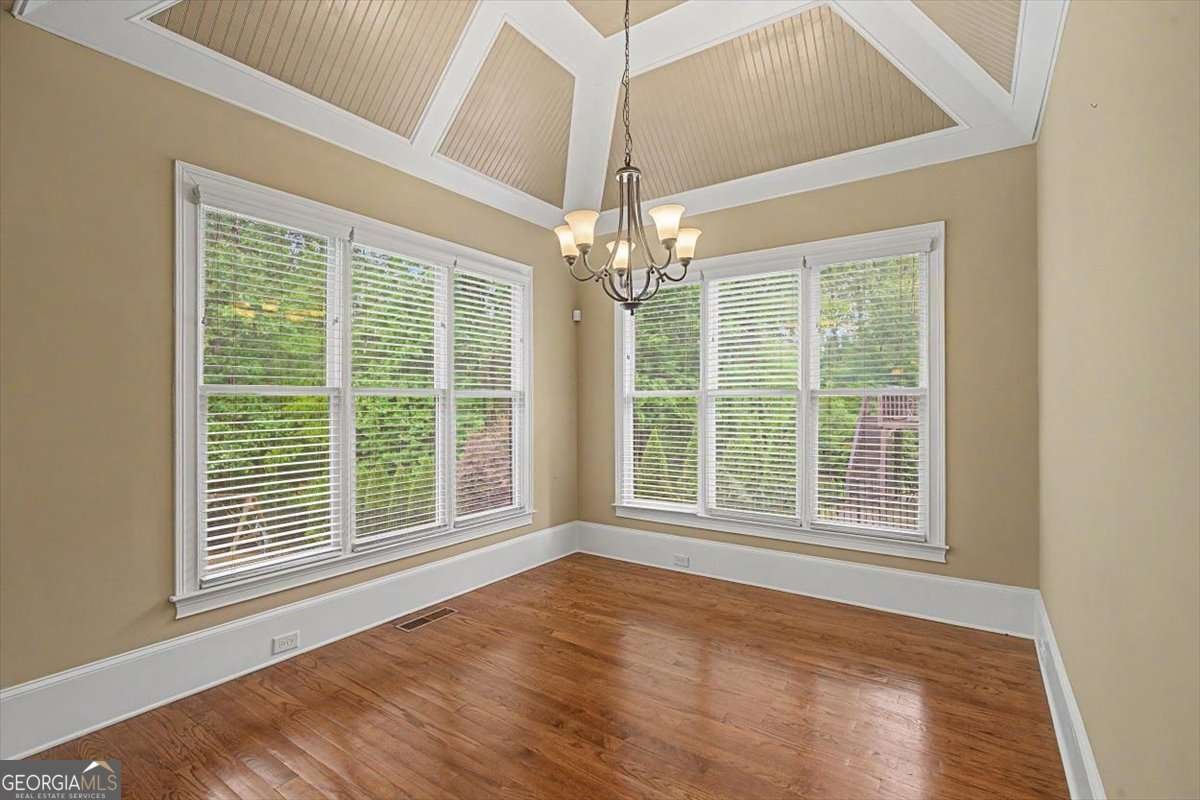 3155 Rock Manor Way Buford - Photo 17