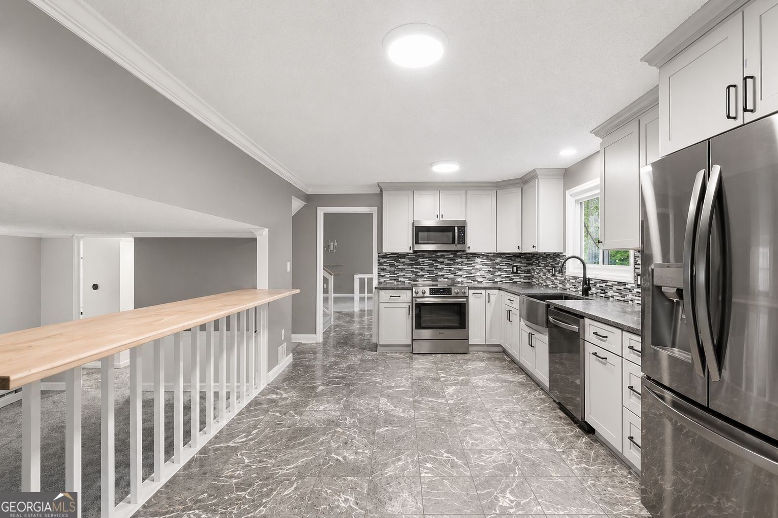 9485 Martin Road Roswell - Photo 6