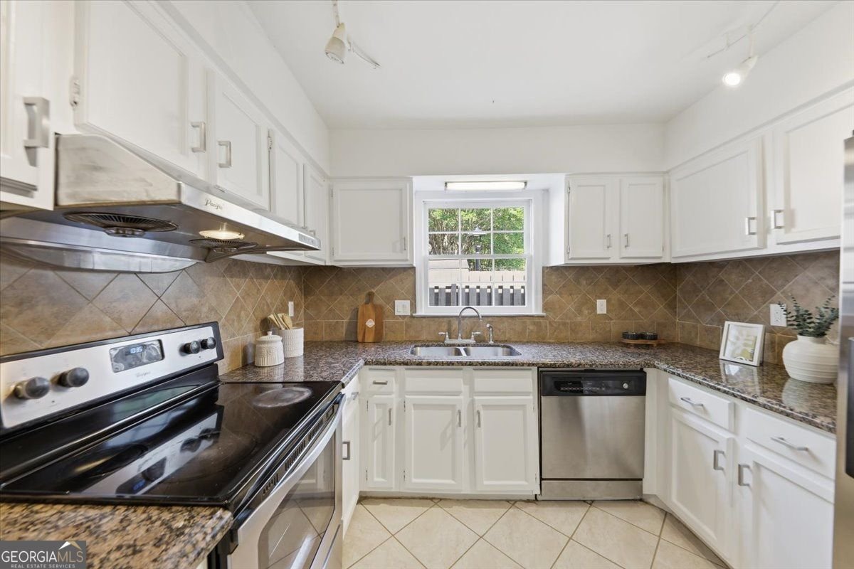 1138 Moorestown Circle Decatur - Photo 14