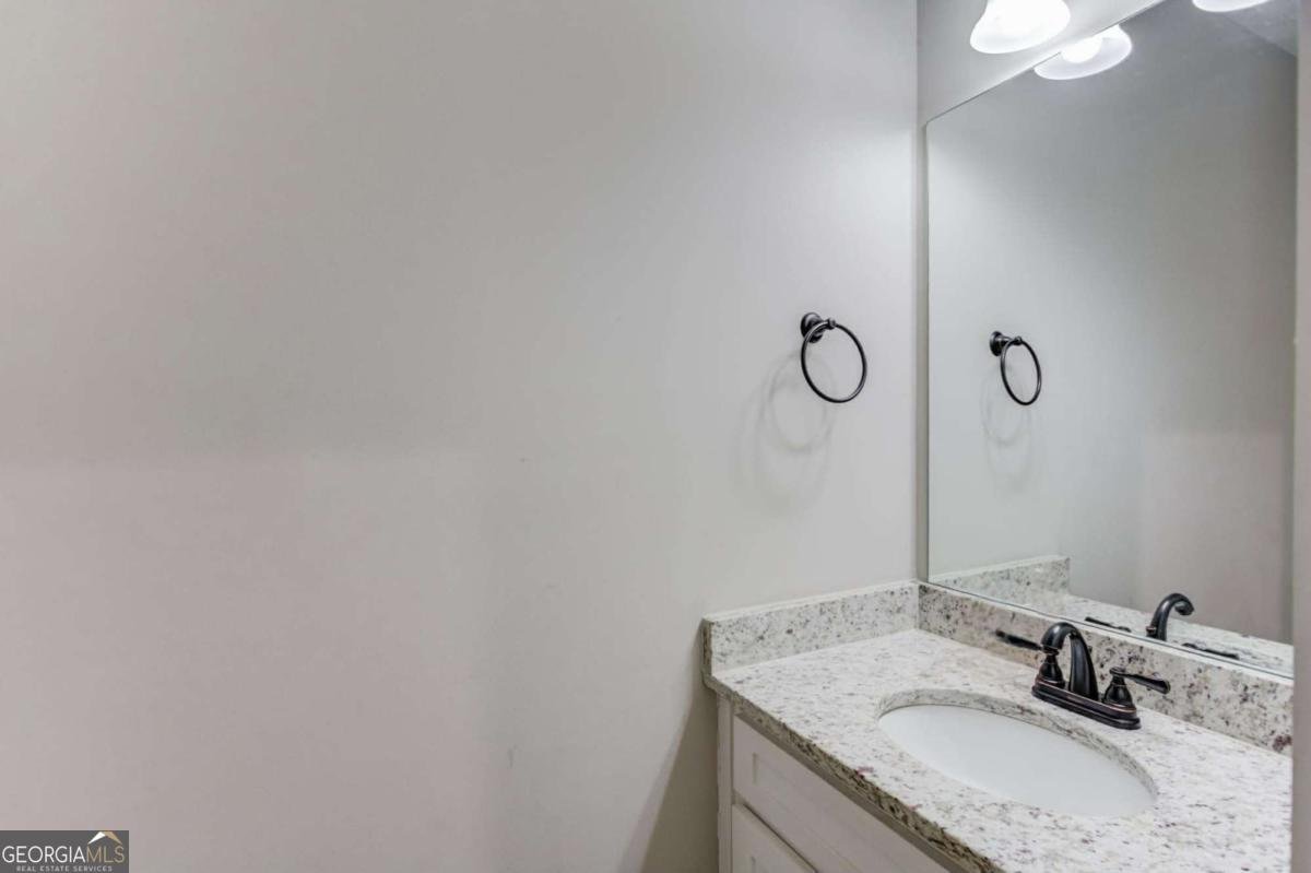 3350 Lanier Circle Gainesville - Photo 18