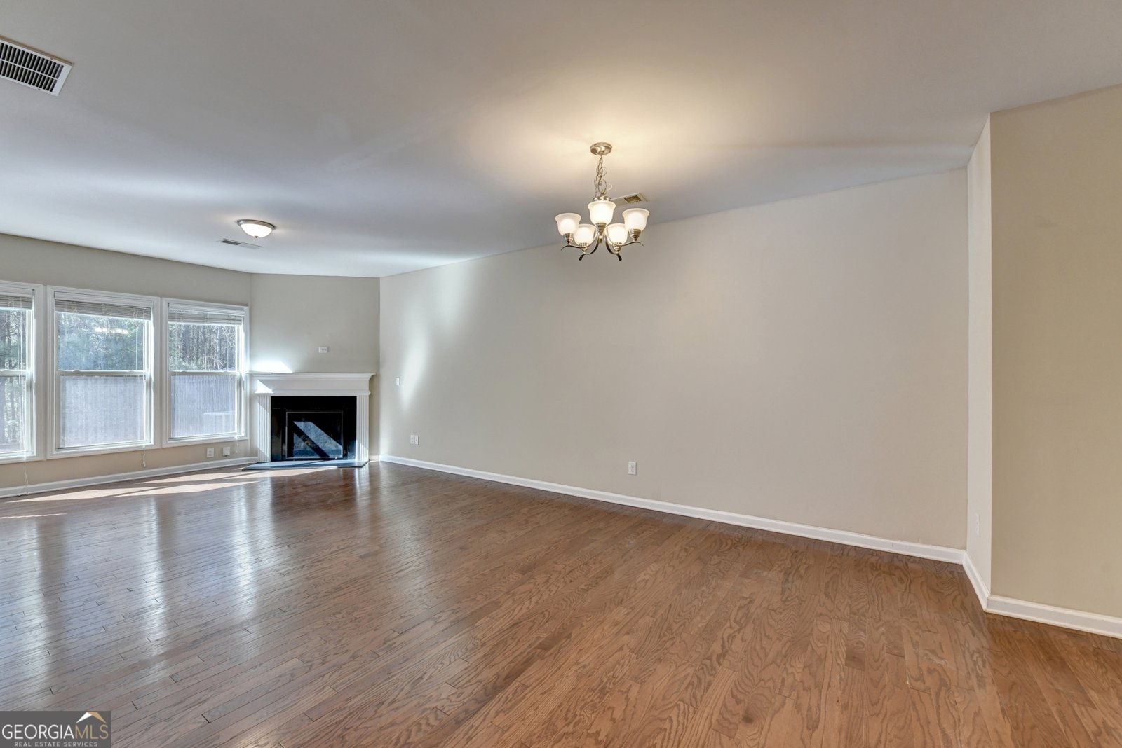 5830 Shiloh Woods Drive Cumming - Photo 6