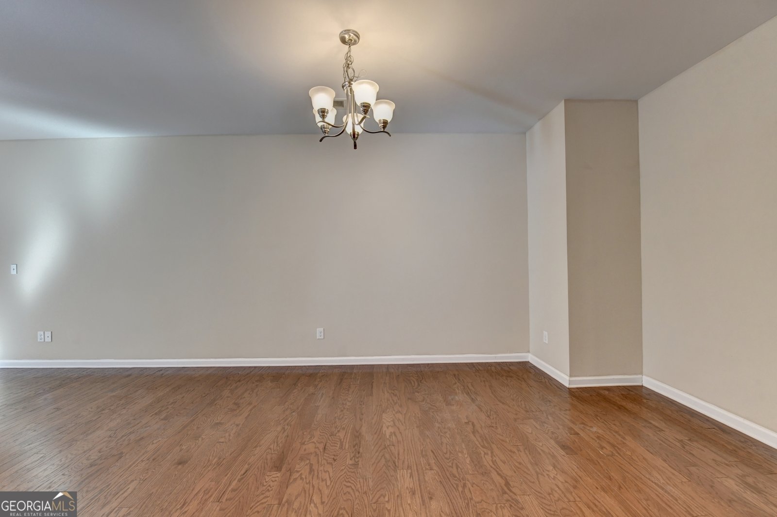 5830 Shiloh Woods Drive Cumming - Photo 7