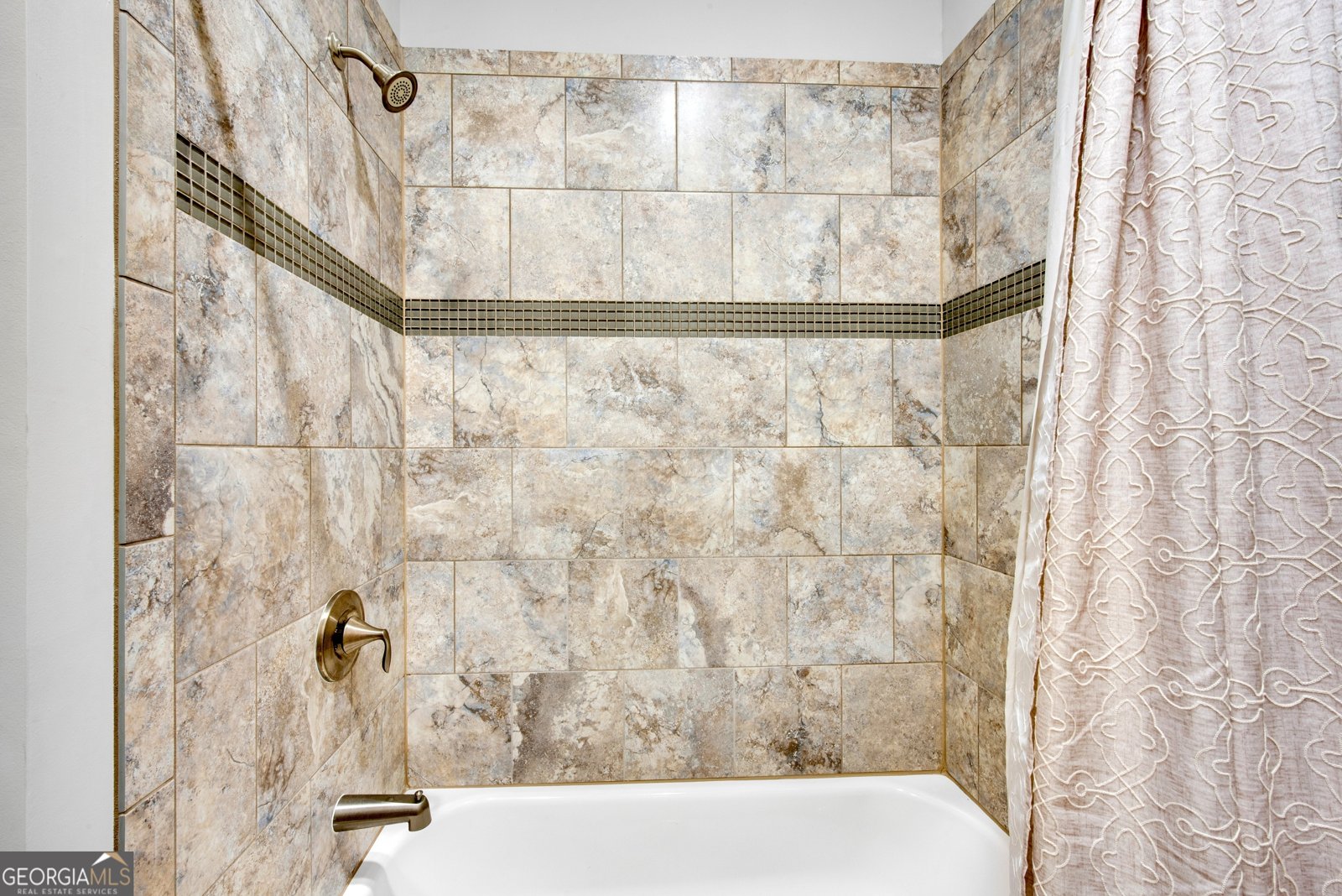 3859 Cochran Lake Drive Marietta - Photo 9